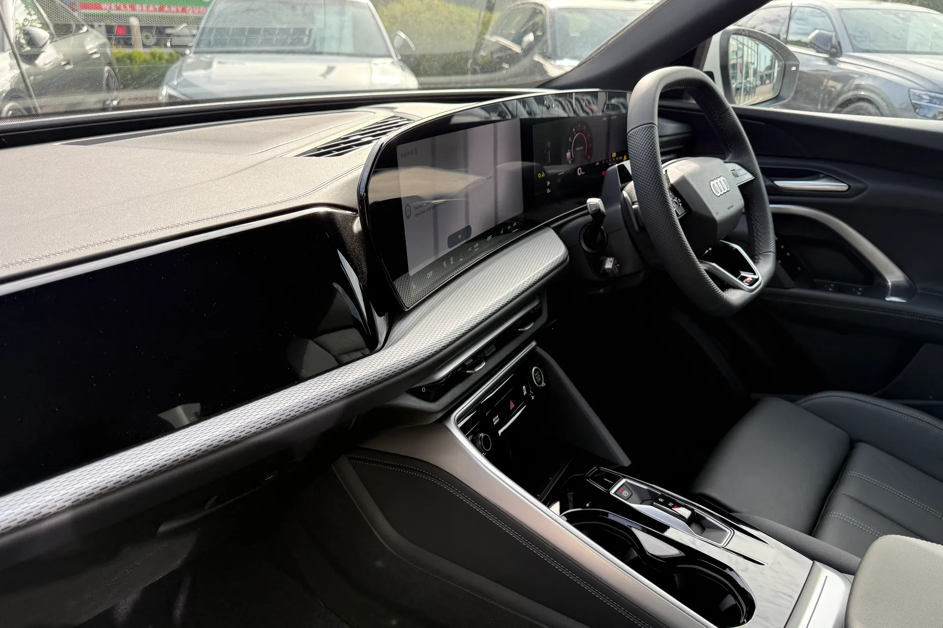 Audi Q5 thumbnail image number 25