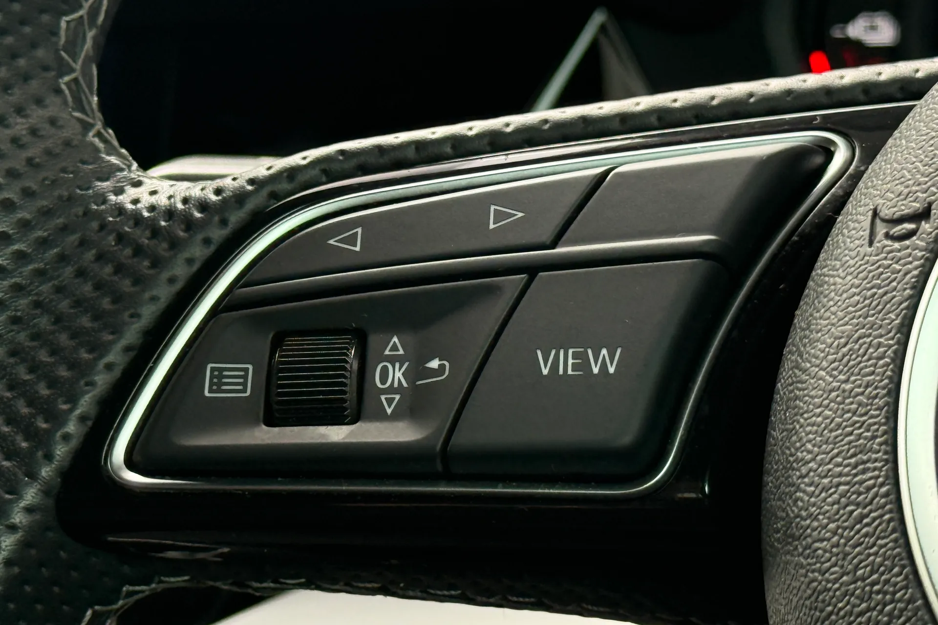Audi A3 thumbnail image number 15