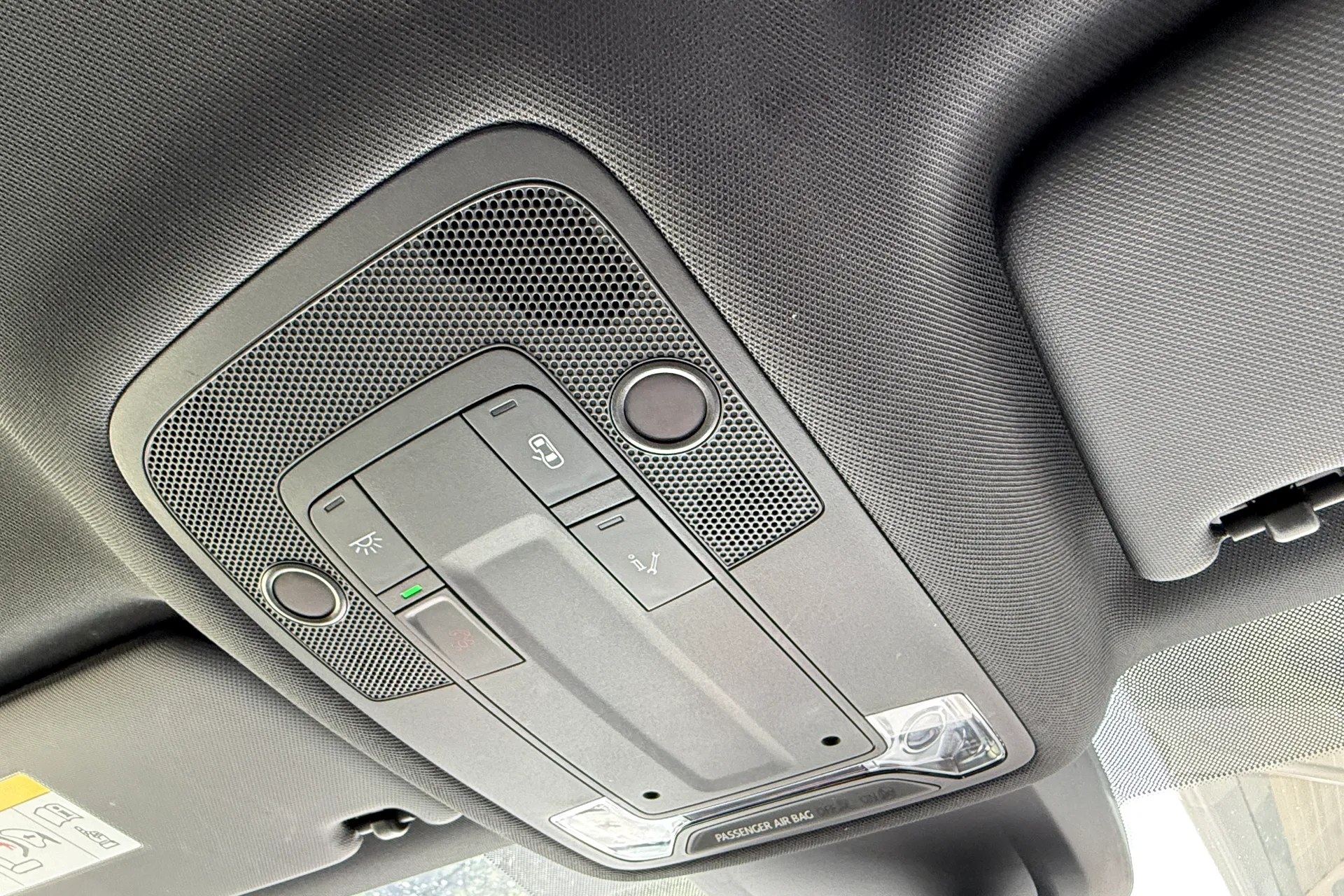 Audi A3 thumbnail image number 35