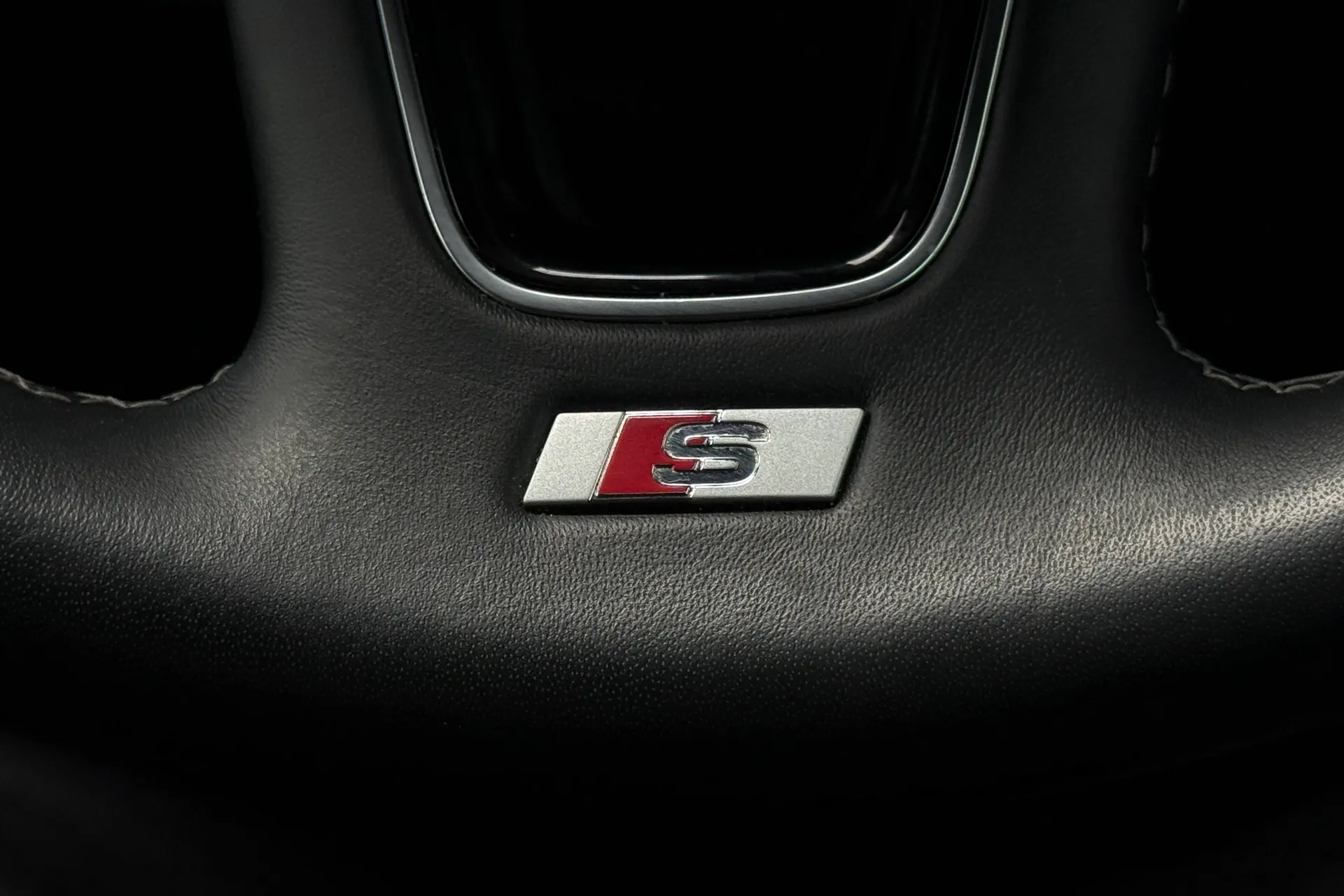 Audi A3 thumbnail image number 16