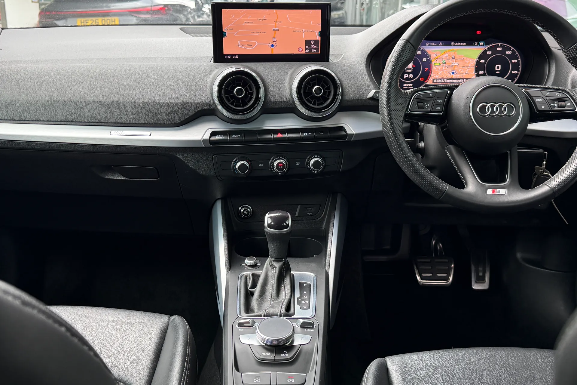 Audi Q2 thumbnail image number 42