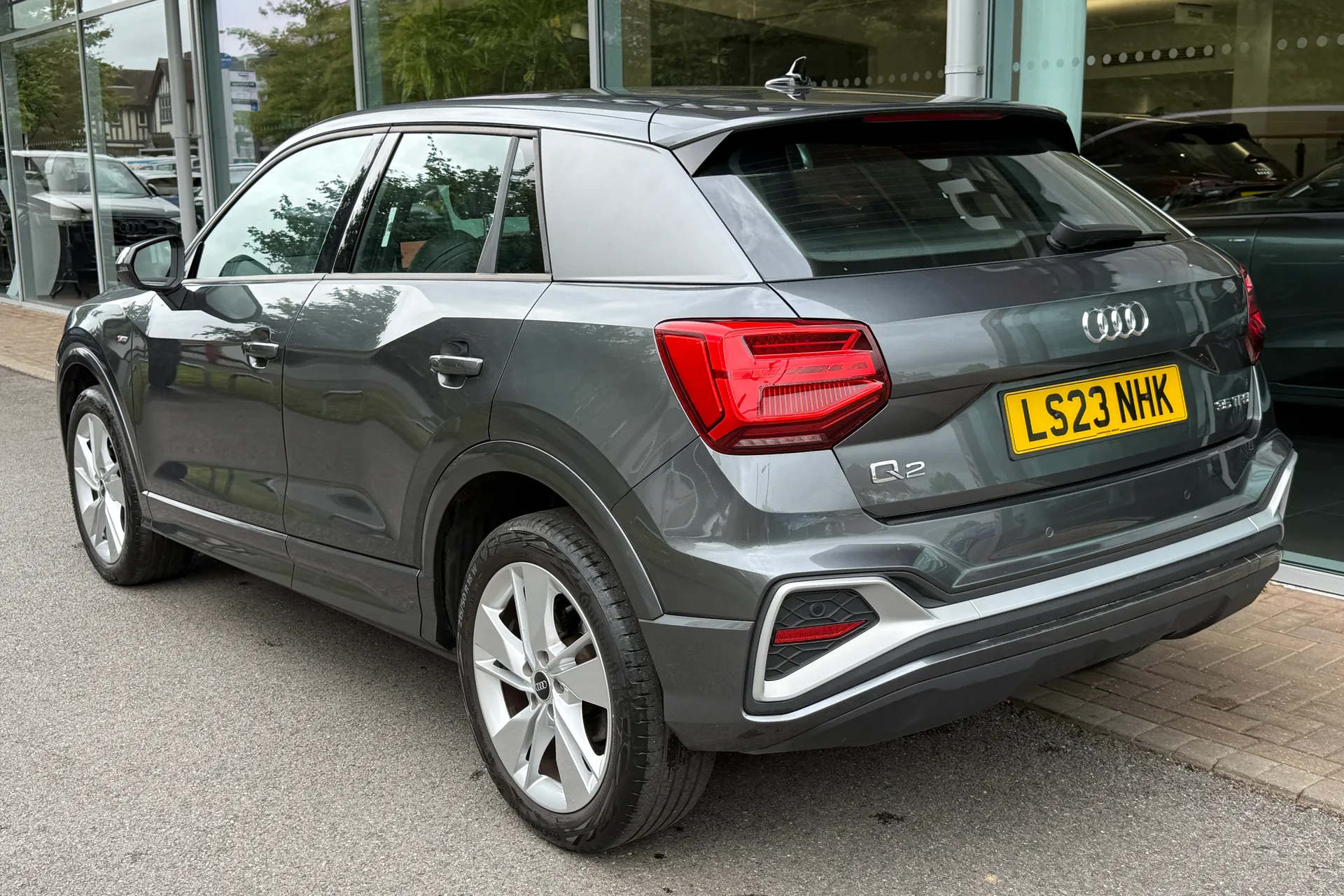 Audi Q2 thumbnail image number 6