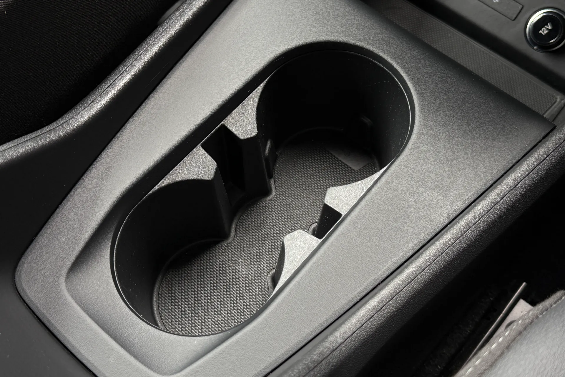 Audi Q4 thumbnail image number 34