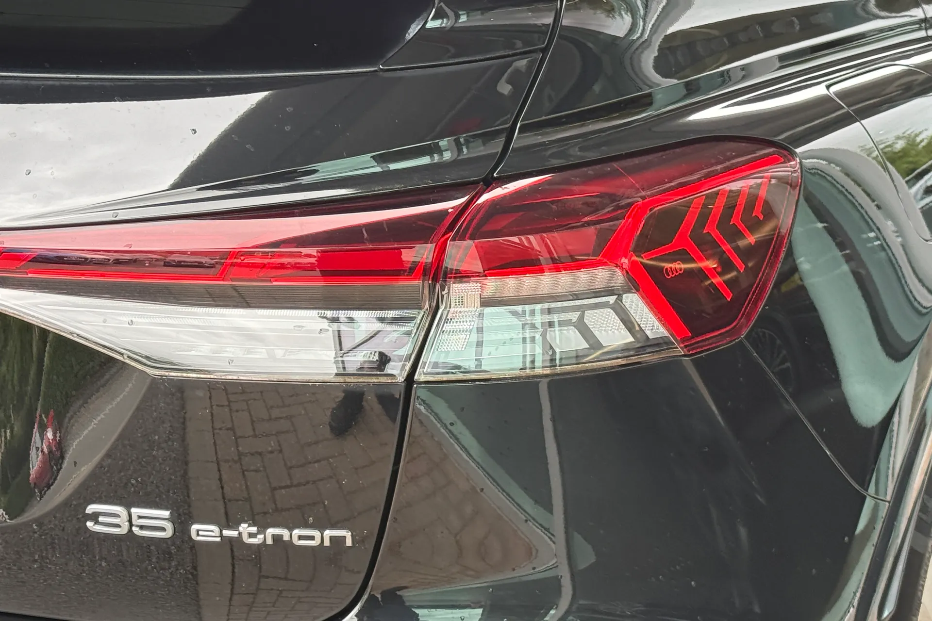Audi Q4 thumbnail image number 87