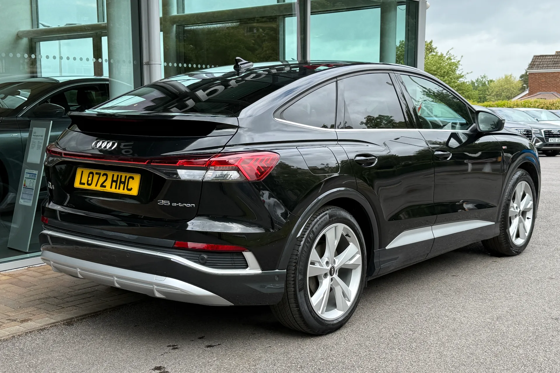 Audi Q4 thumbnail image number 99