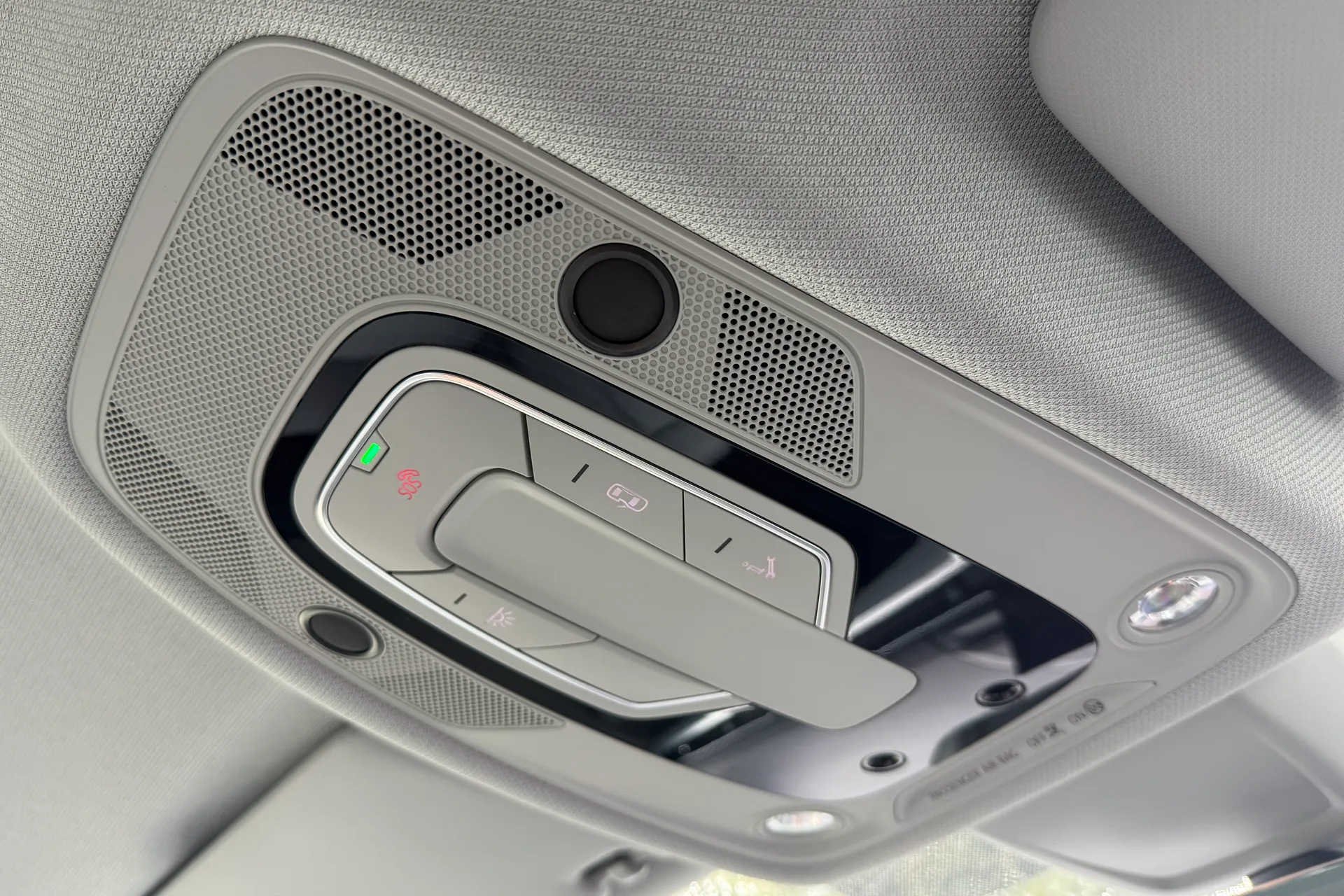Audi A4 thumbnail image number 29