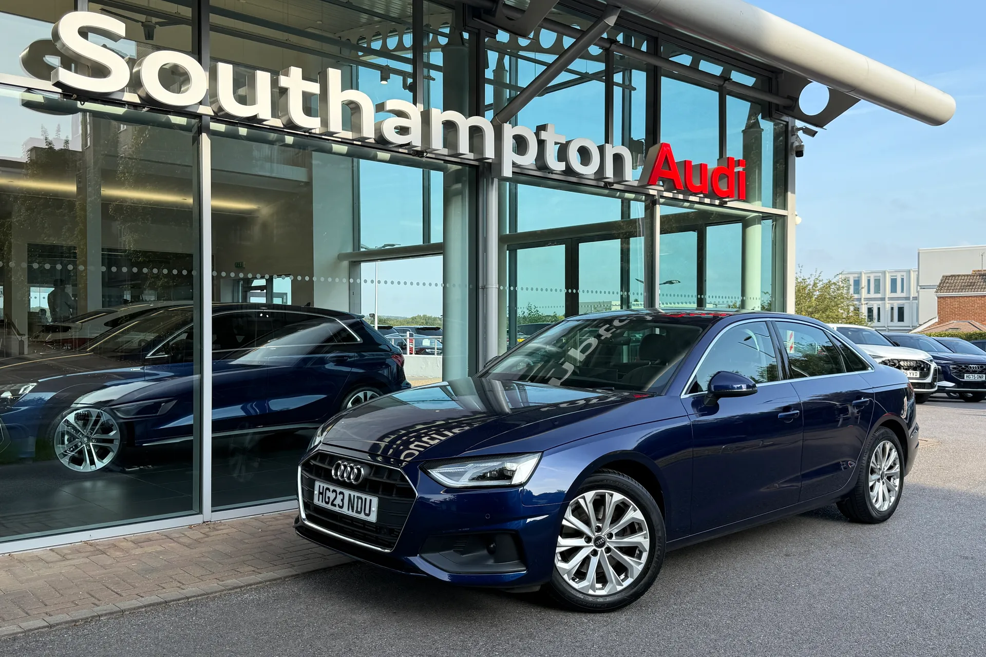 Audi A4 thumbnail image number 56