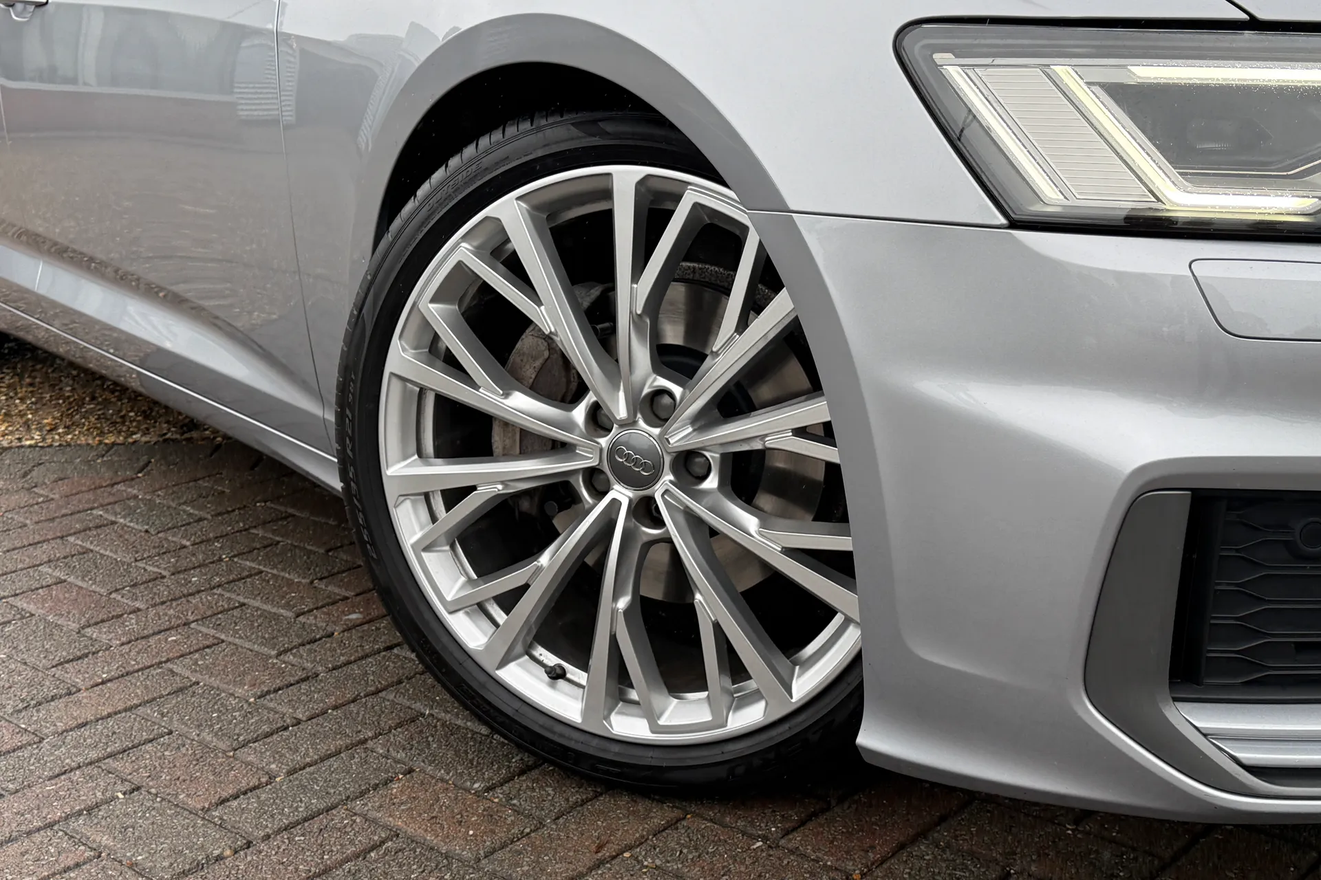 Audi A6 thumbnail image number 7