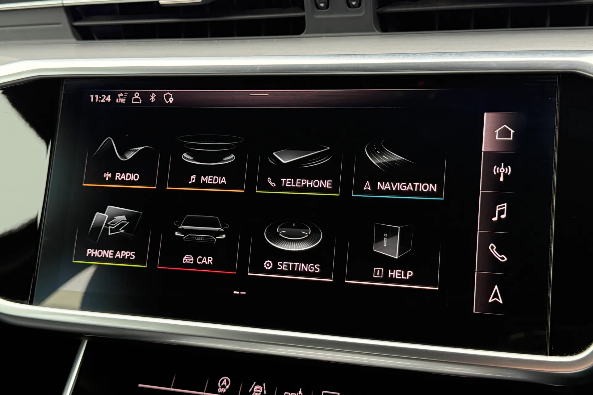 Audi A6 thumbnail image number 14