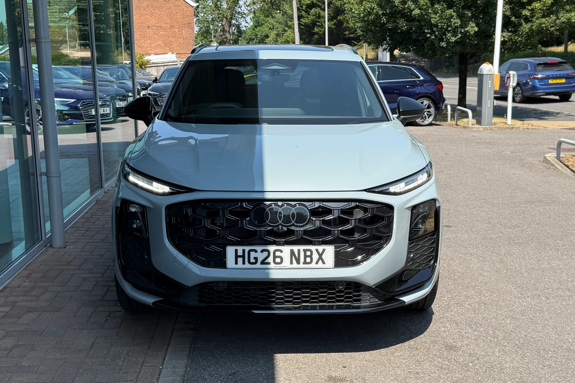 Audi Q3 thumbnail image number 47