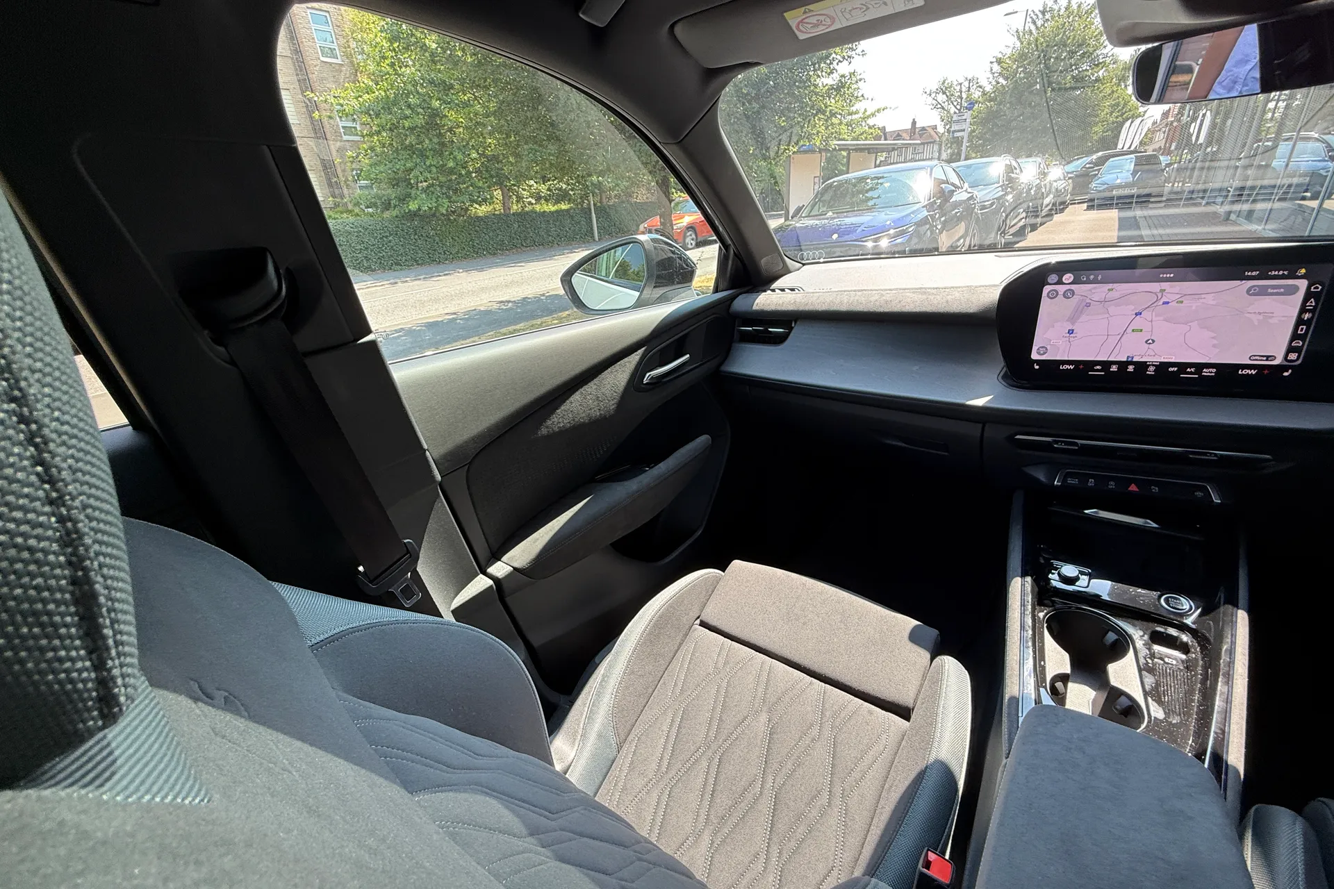 Audi Q3 thumbnail image number 34