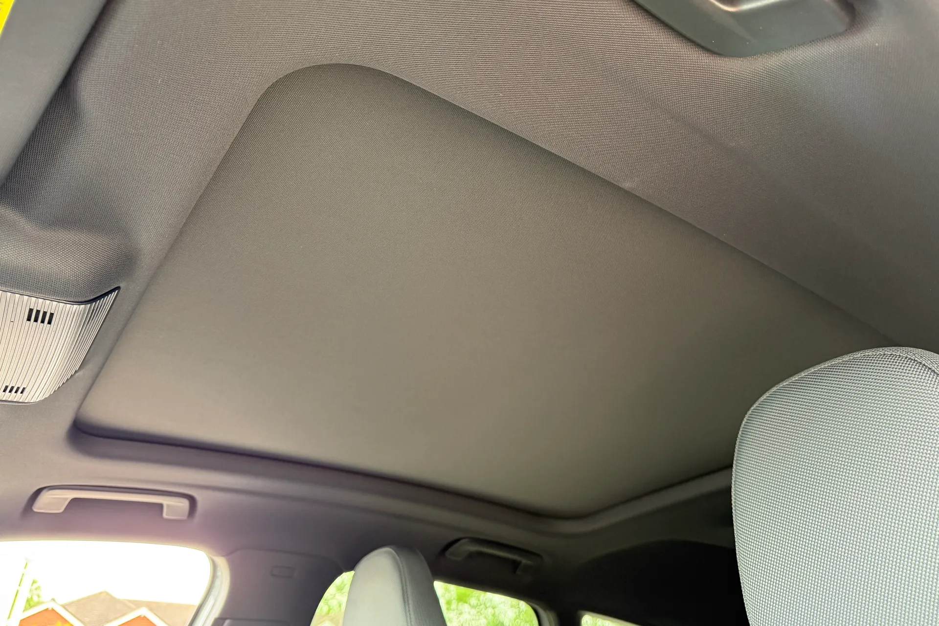 Audi Q3 thumbnail image number 36