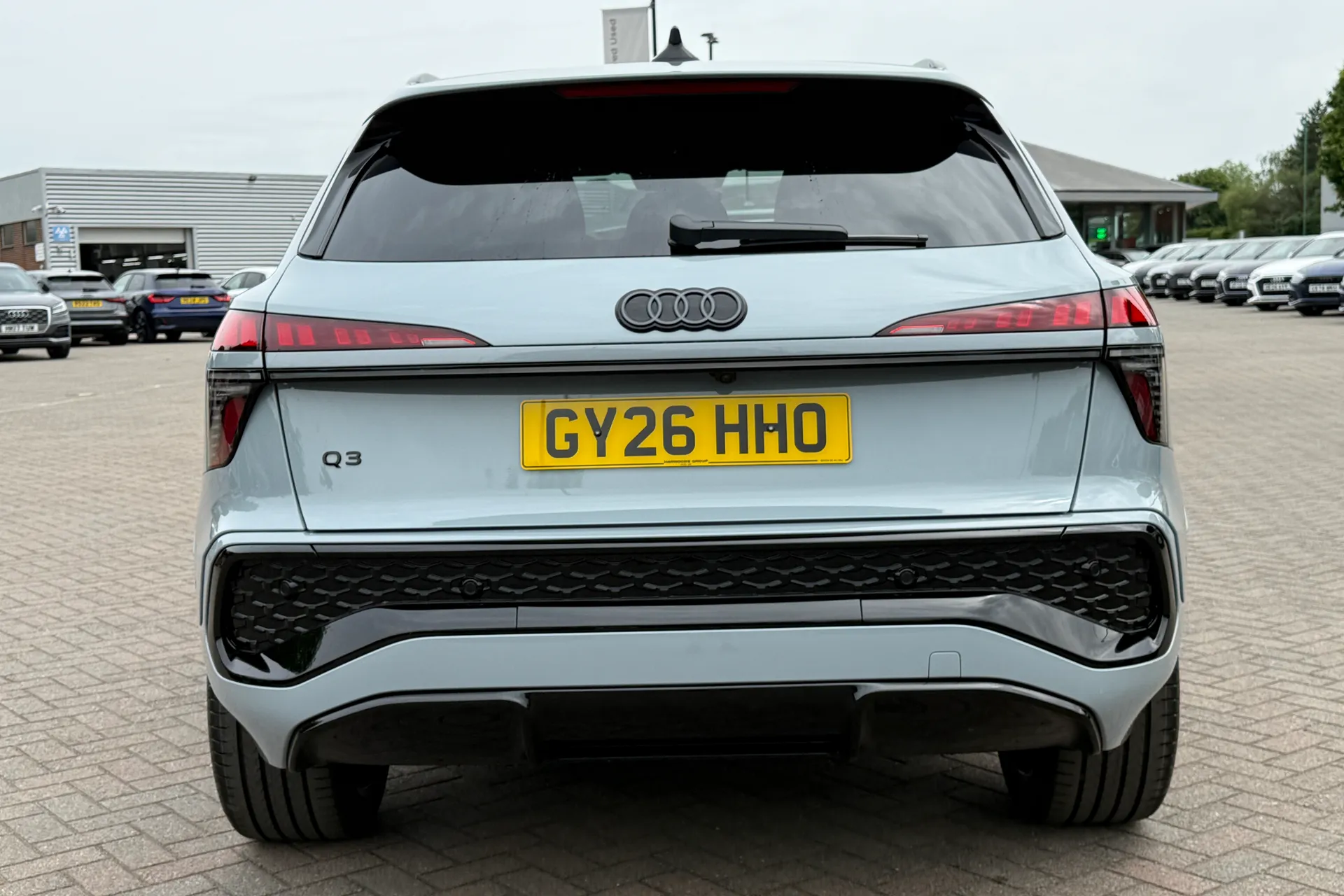 Audi Q3 thumbnail image number 40
