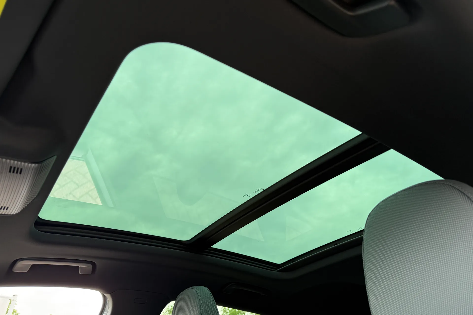 Audi Q3 thumbnail image number 37