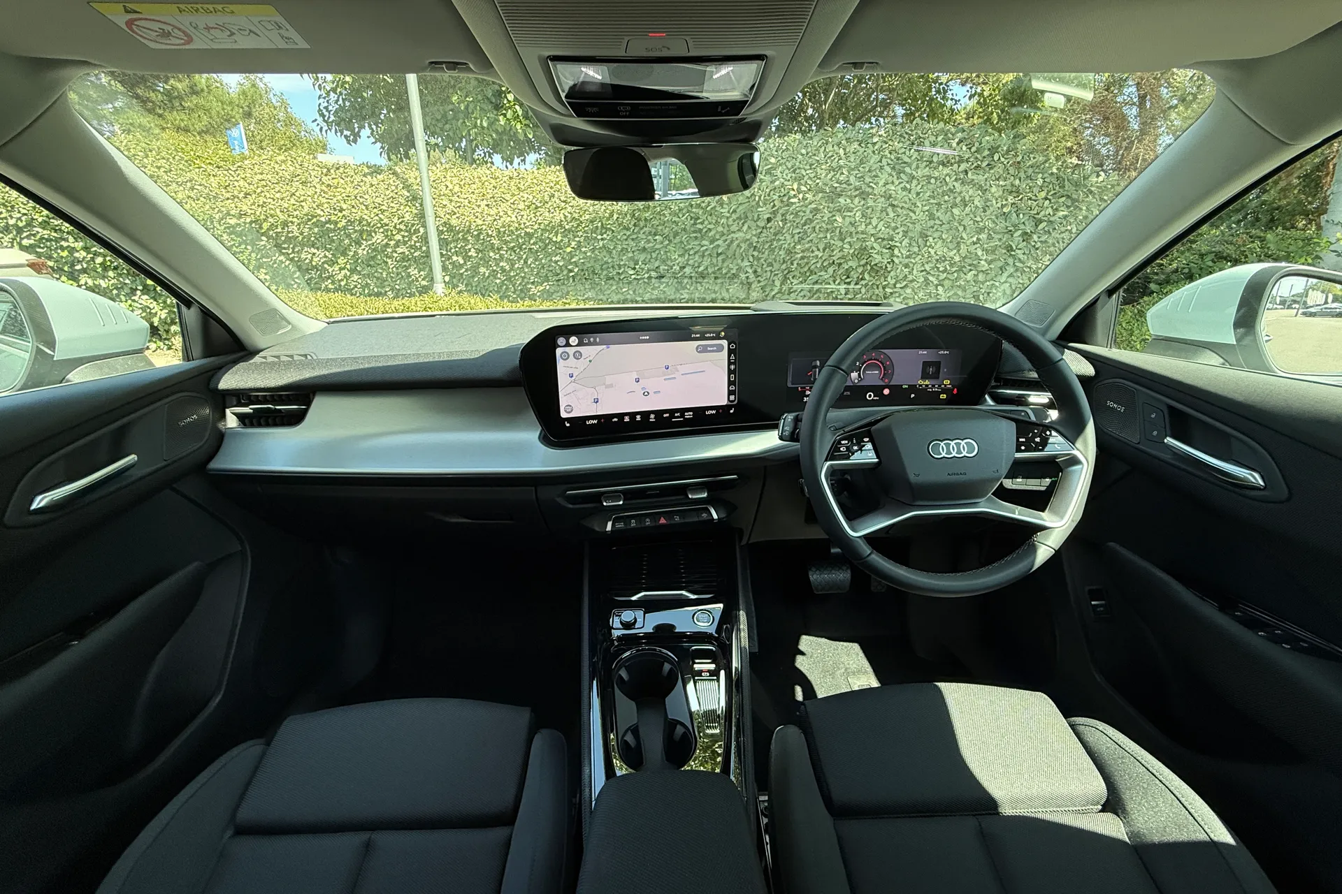 Audi Q3 thumbnail image number 5