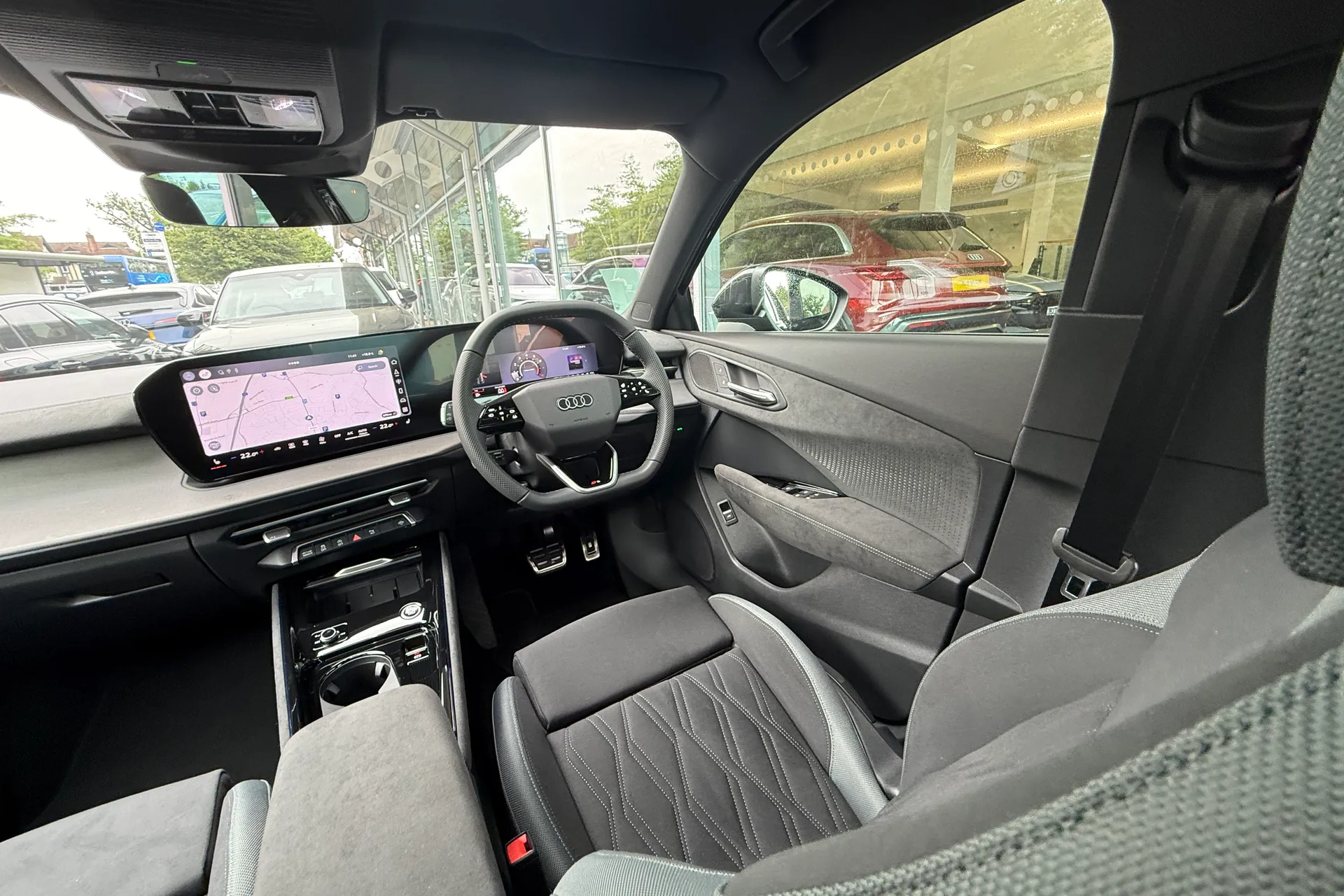 Audi Q3 thumbnail image number 39