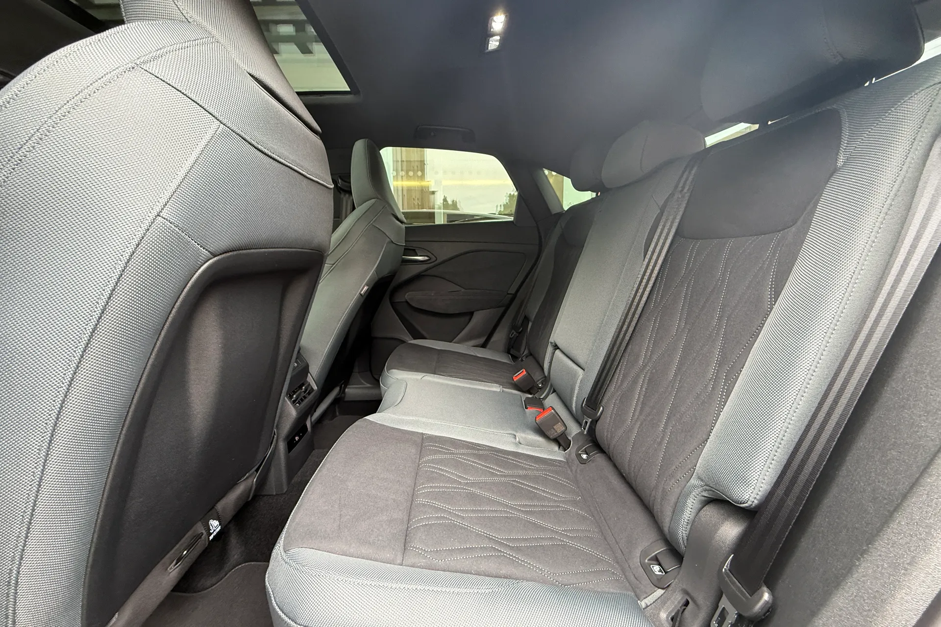 Audi Q3 thumbnail image number 44