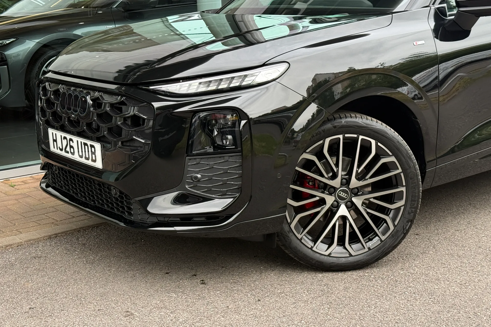 Audi Q3 thumbnail image number 51