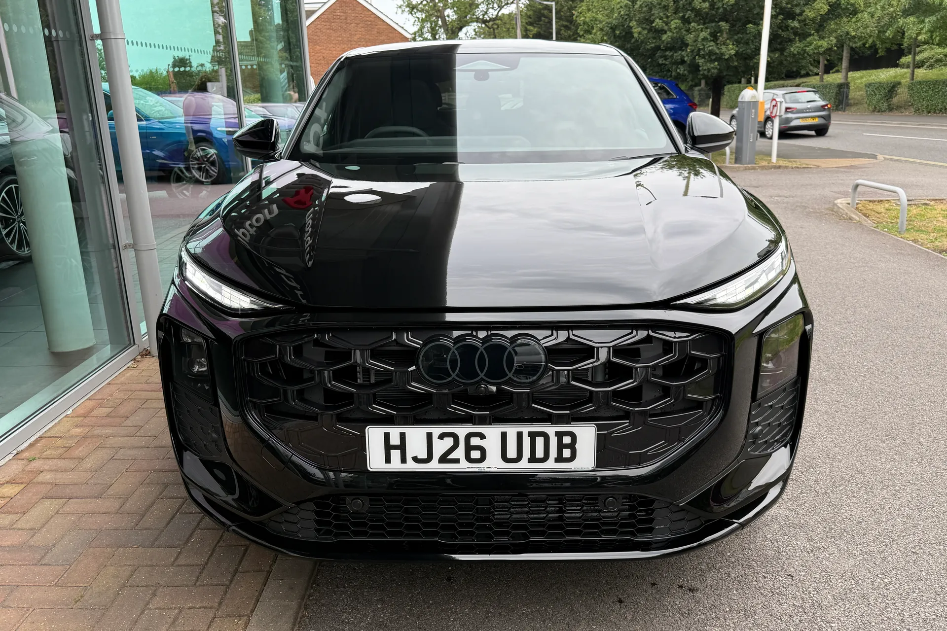 Audi Q3 thumbnail image number 50