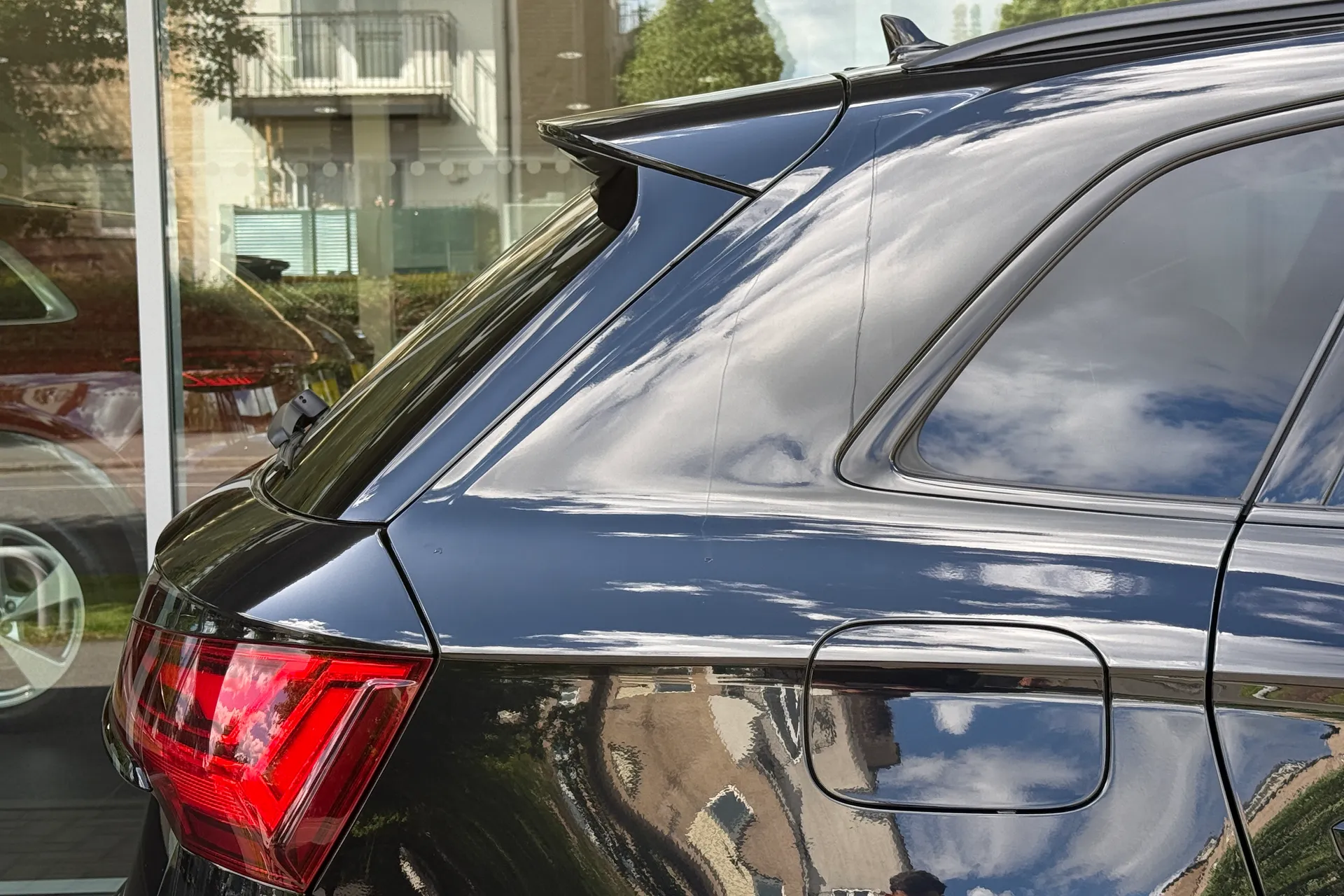 Audi Q5 thumbnail image number 64