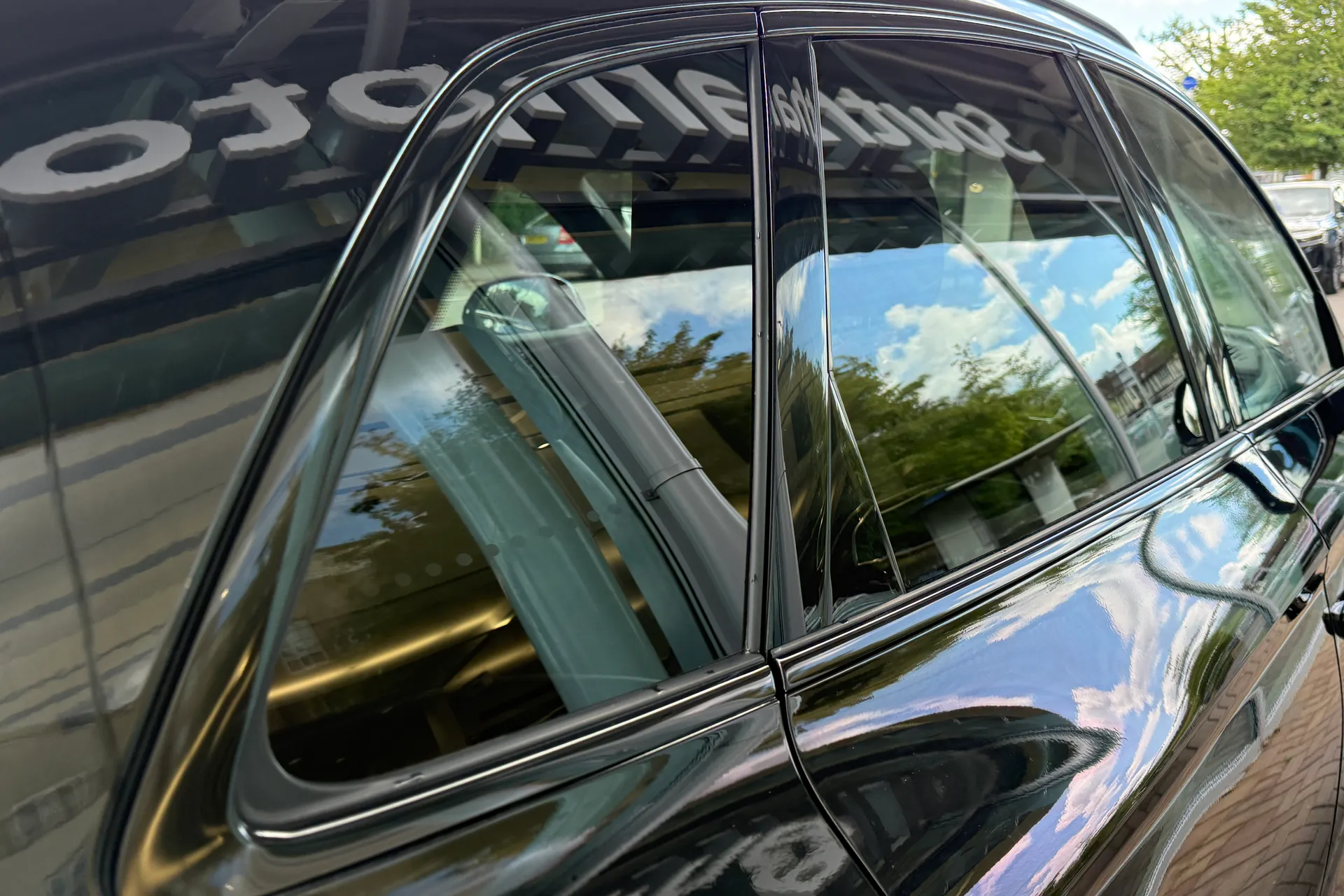 Audi Q5 thumbnail image number 43