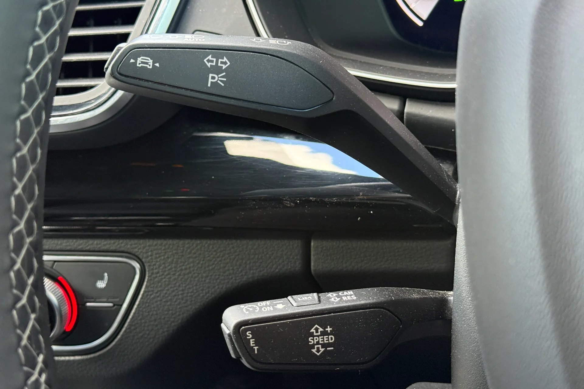 Audi Q5 thumbnail image number 21