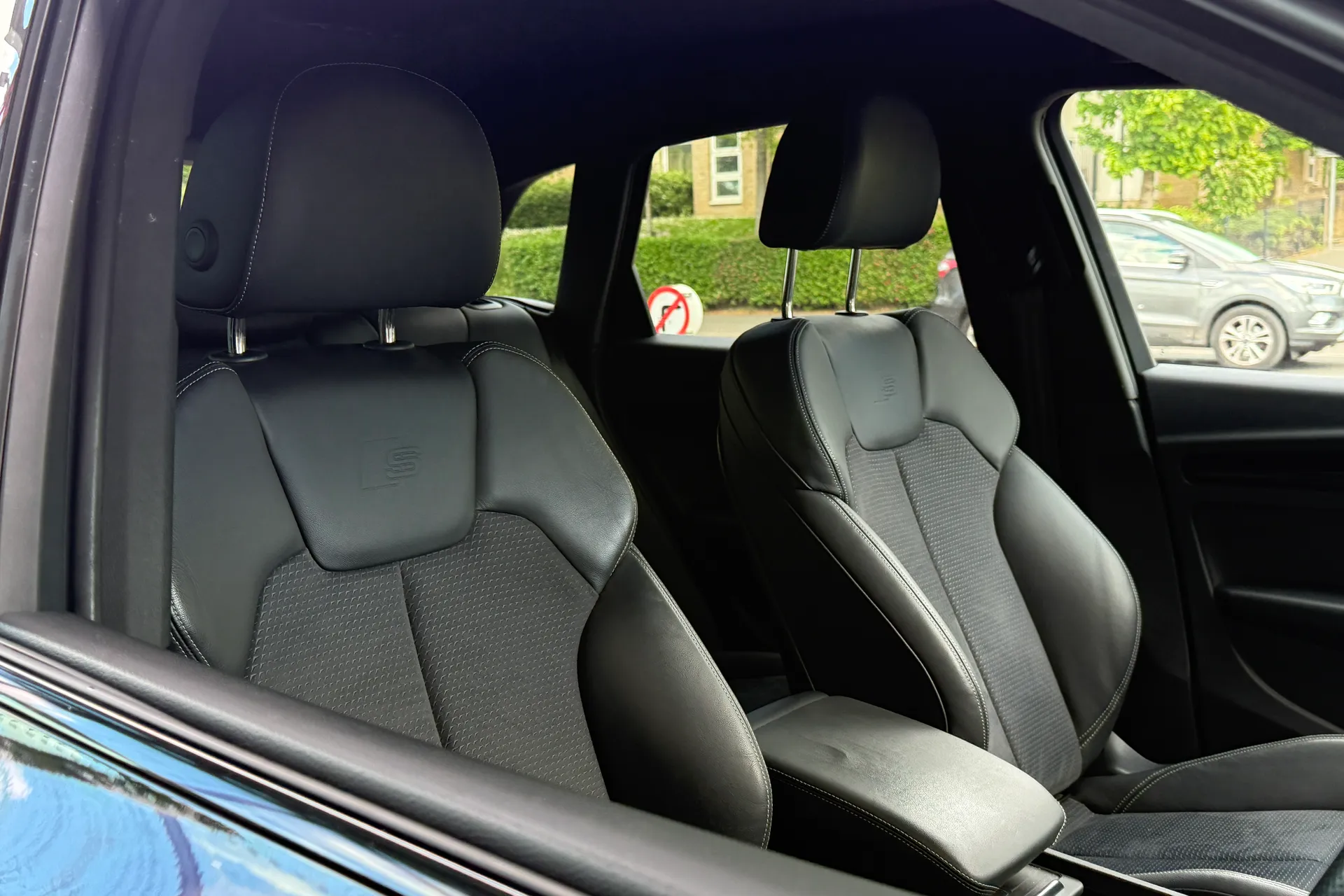 Audi Q5 thumbnail image number 41