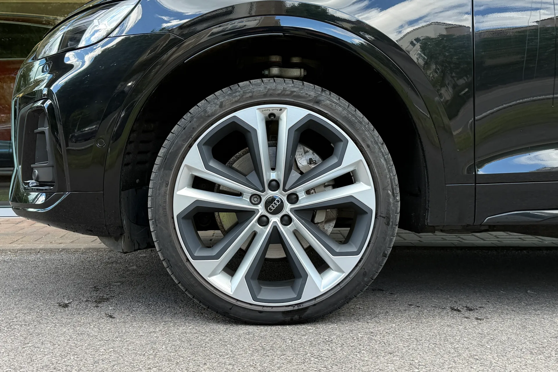 Audi Q5 thumbnail image number 11