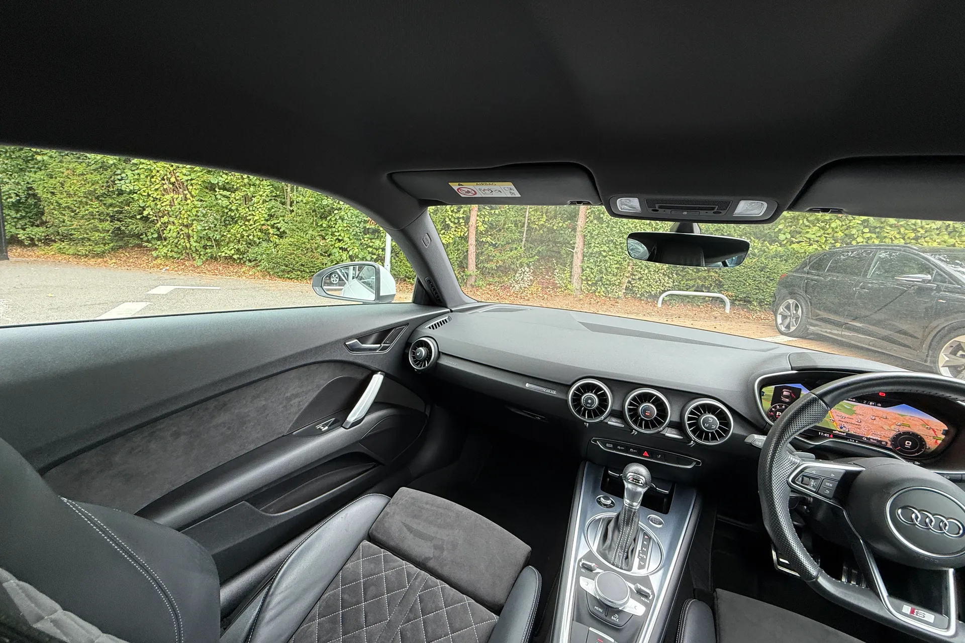 Audi TT thumbnail image number 29
