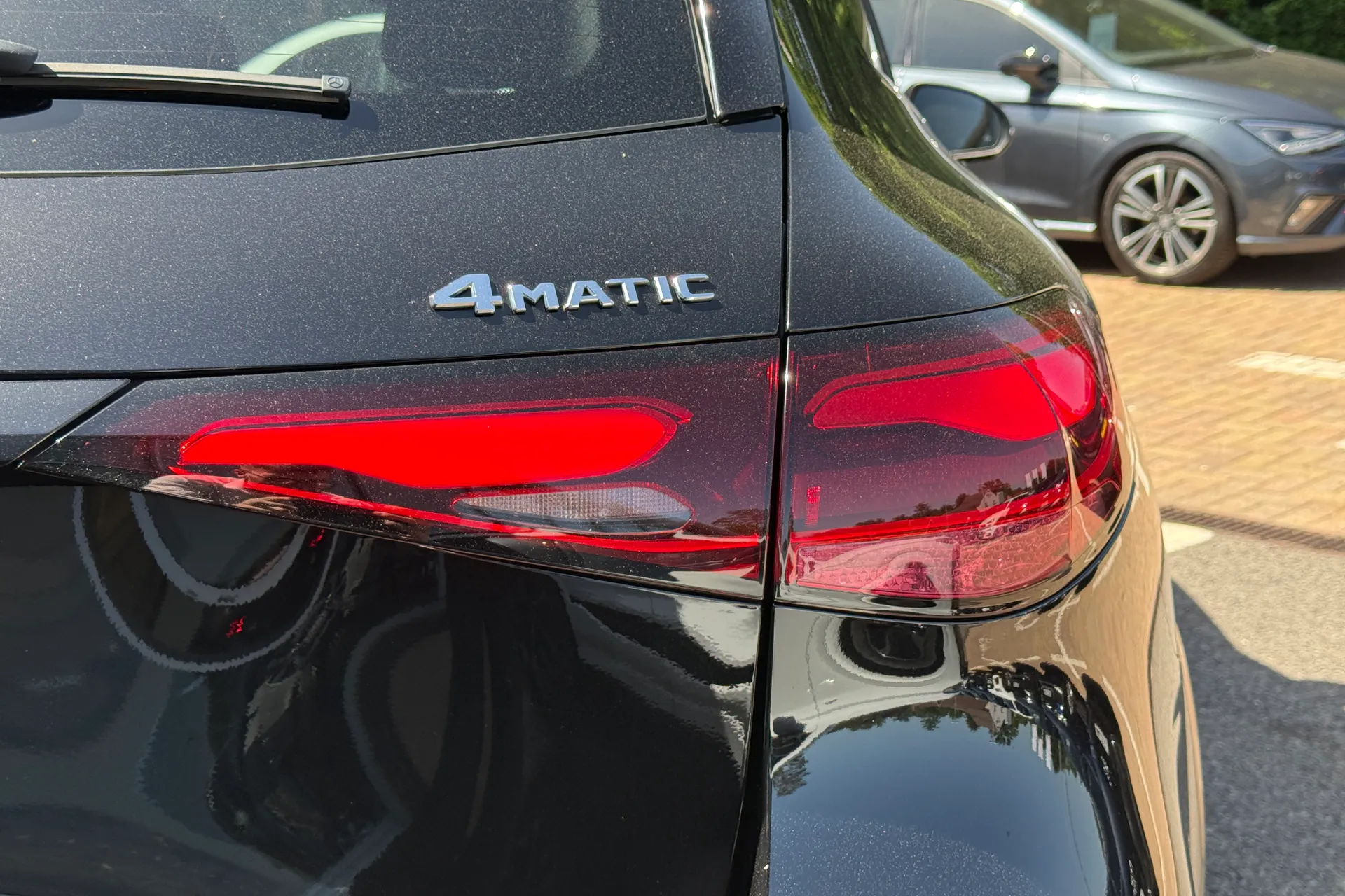 MERCEDES-BENZ GLC thumbnail image number 42