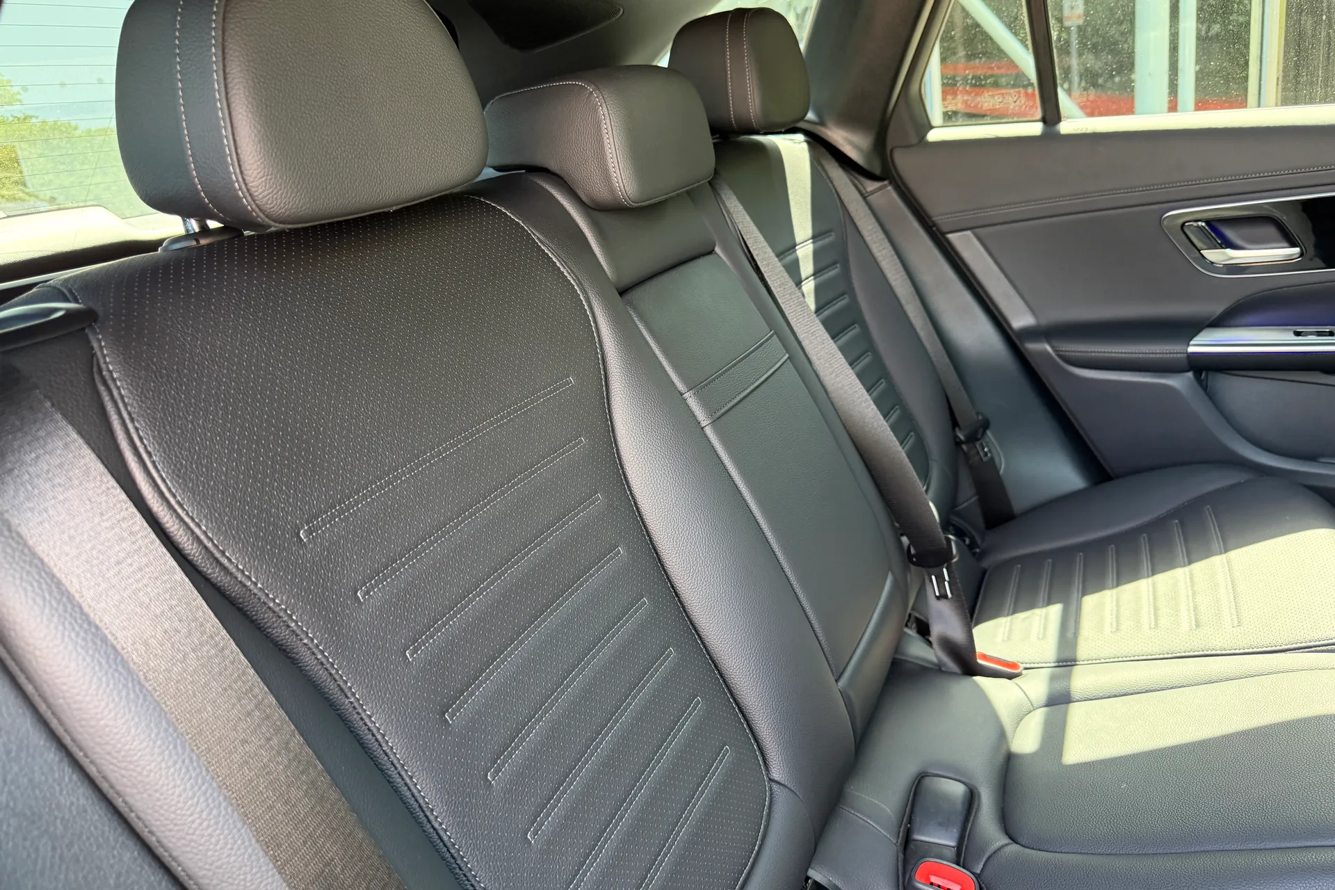 MERCEDES-BENZ GLC thumbnail image number 30