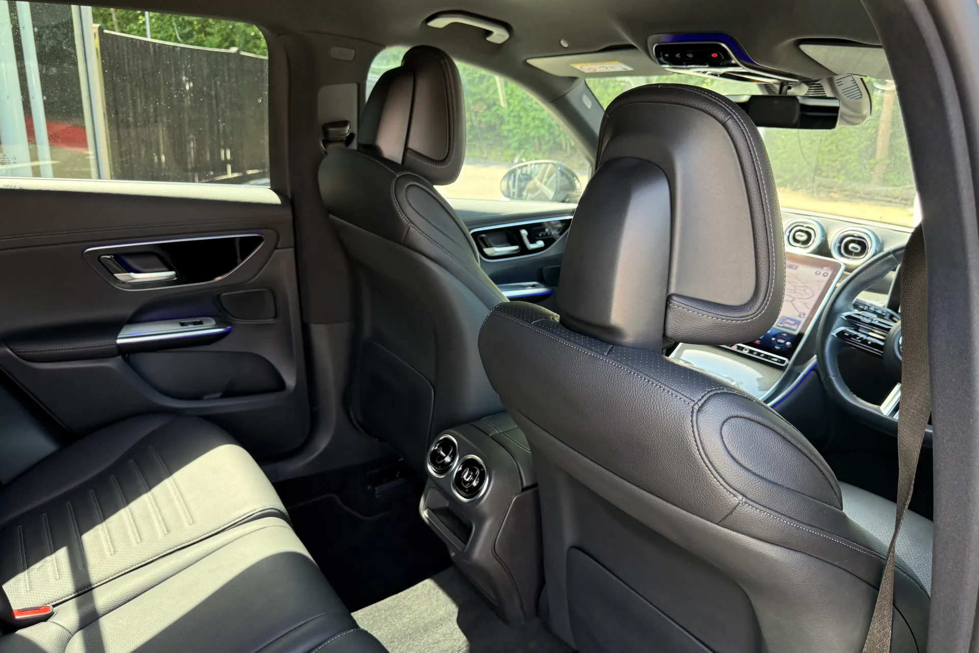 MERCEDES-BENZ GLC thumbnail image number 32