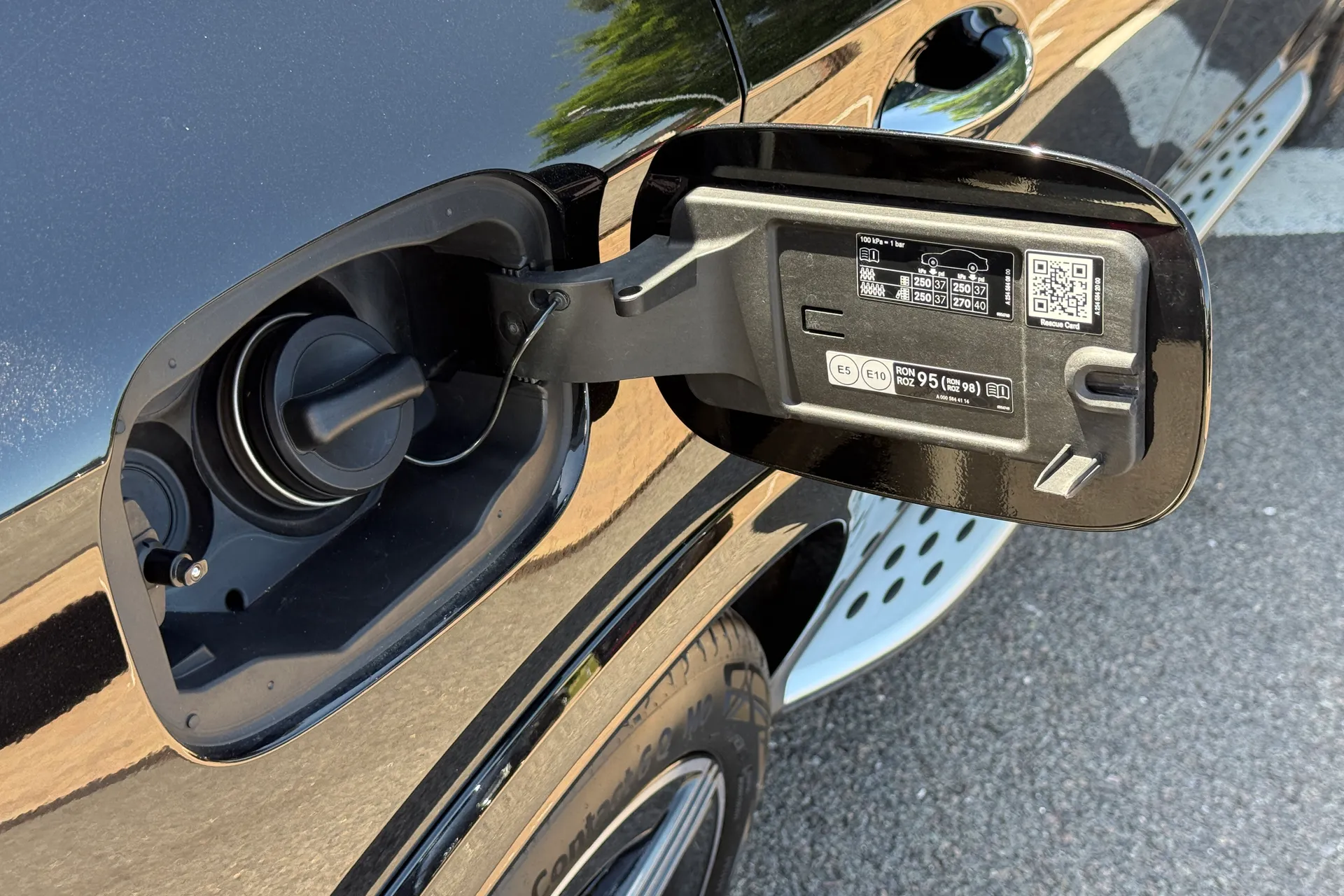 MERCEDES-BENZ GLC thumbnail image number 29