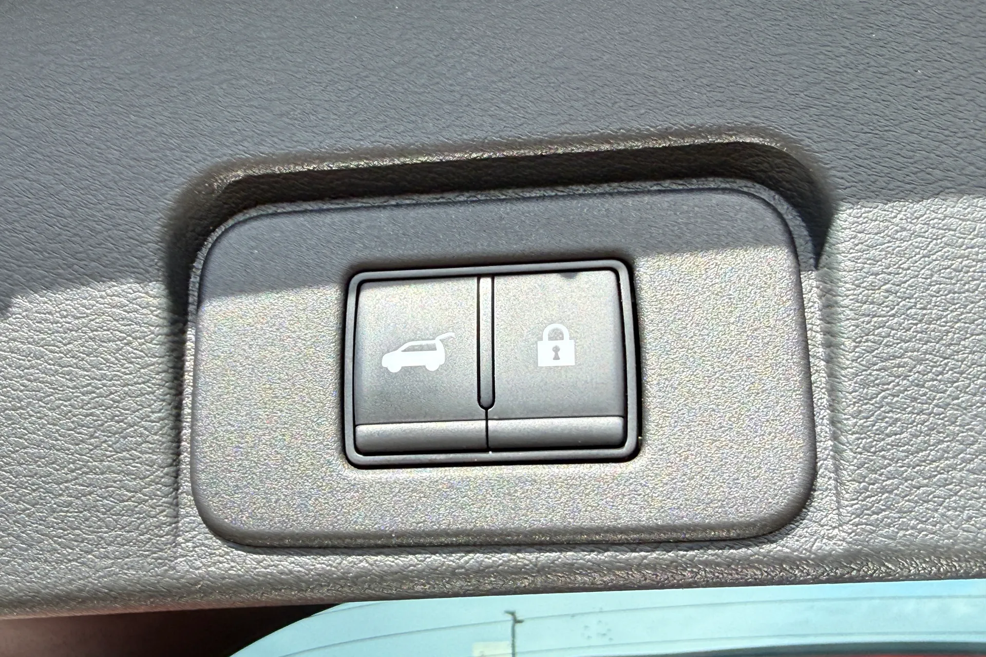 NISSAN X-TRAIL thumbnail image number 40