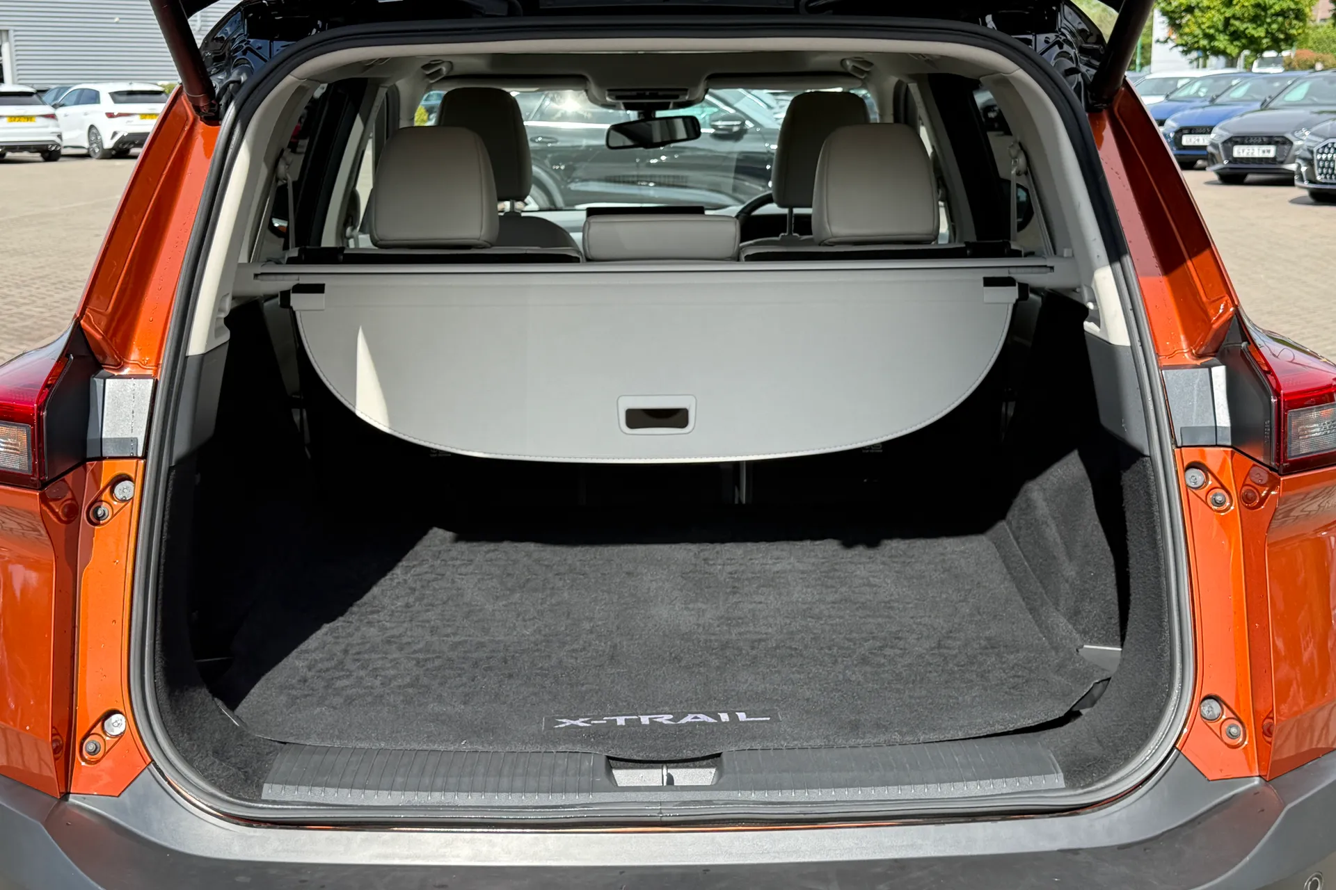 NISSAN X-TRAIL thumbnail image number 38