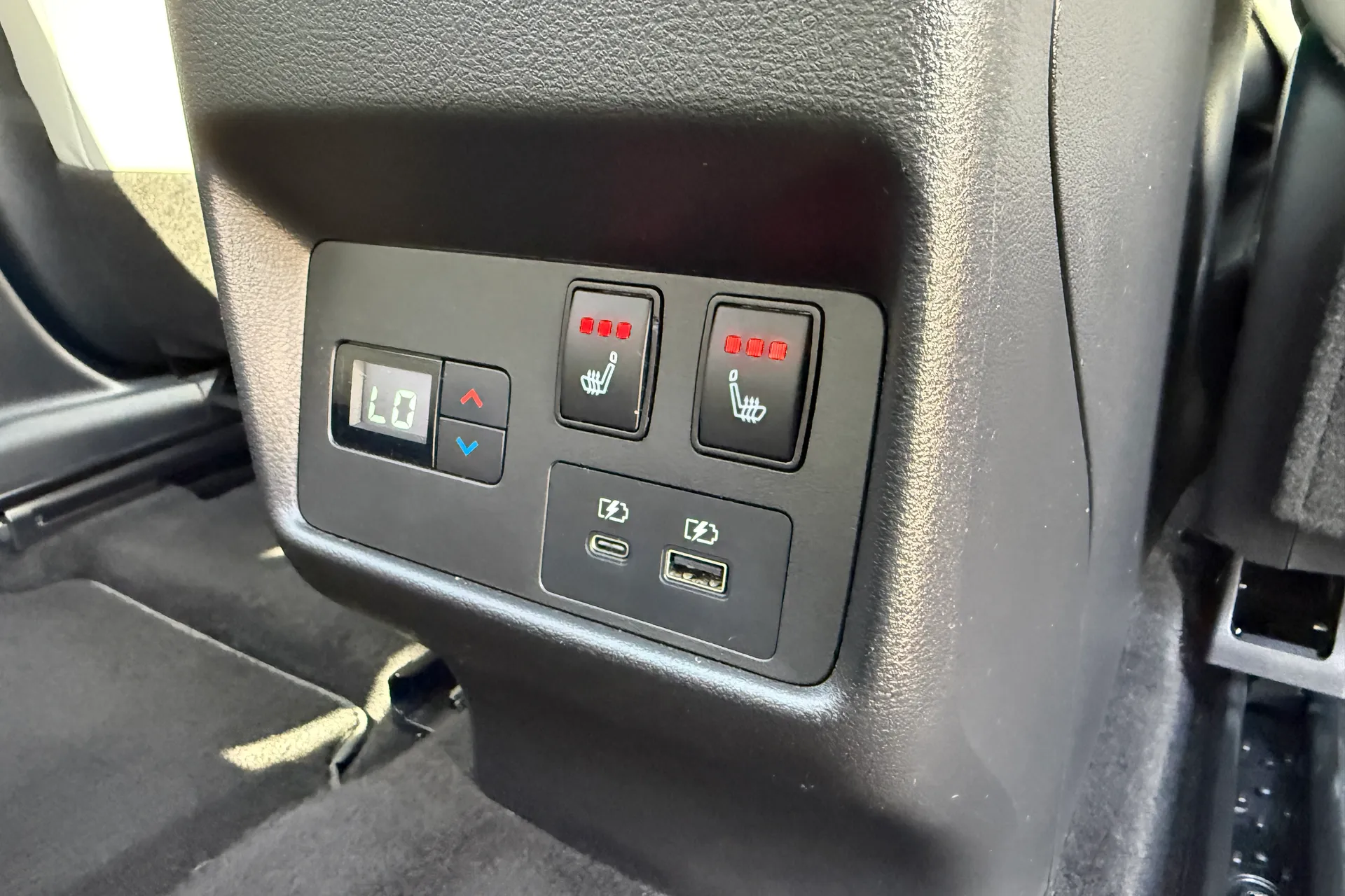 NISSAN X-TRAIL thumbnail image number 18