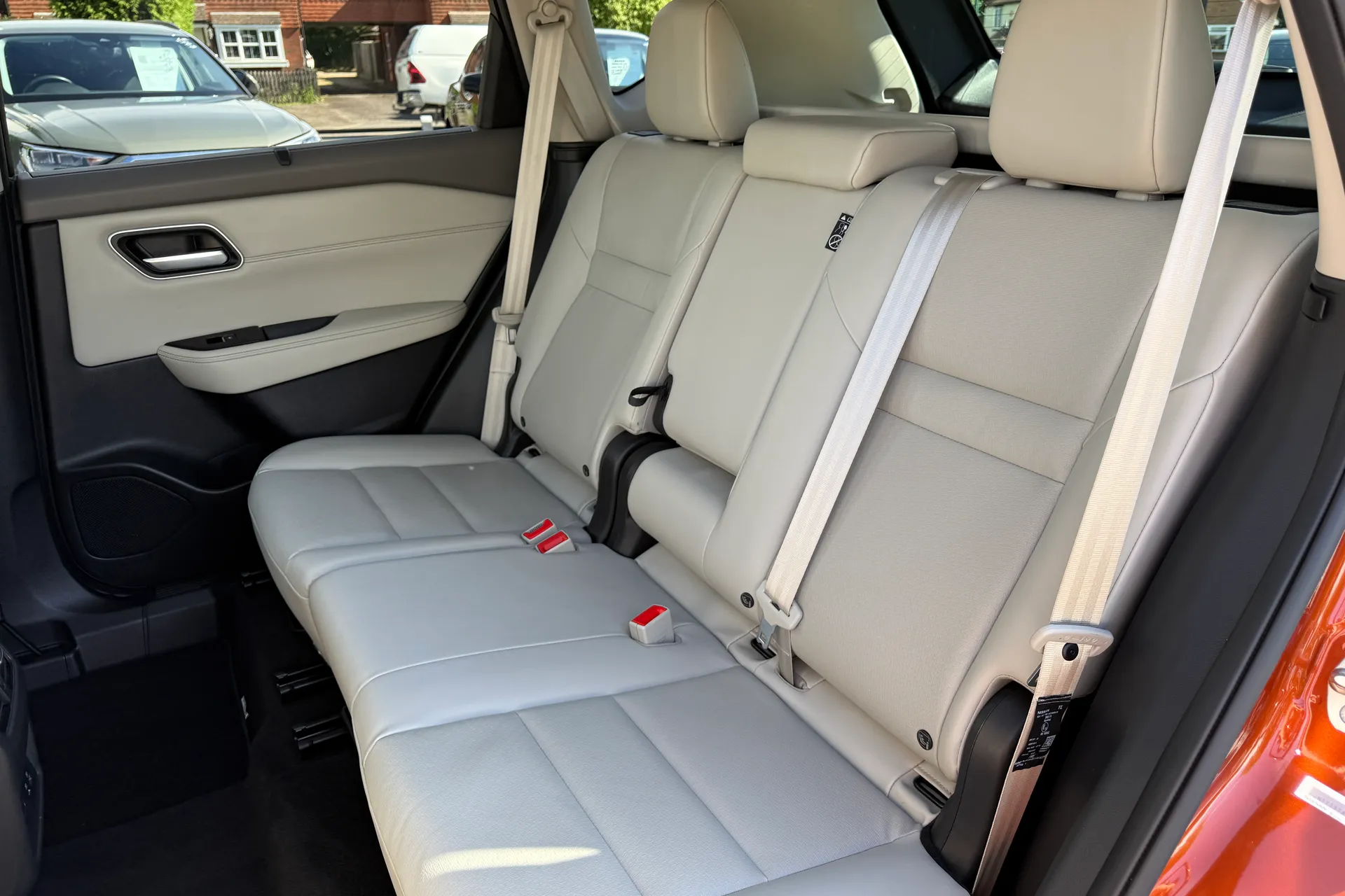 NISSAN X-TRAIL thumbnail image number 45