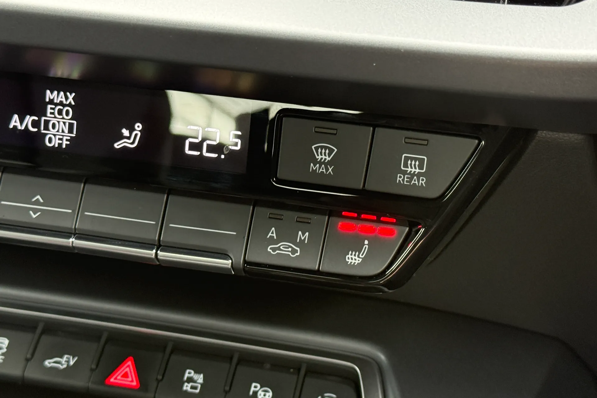 Audi A3 thumbnail image number 23