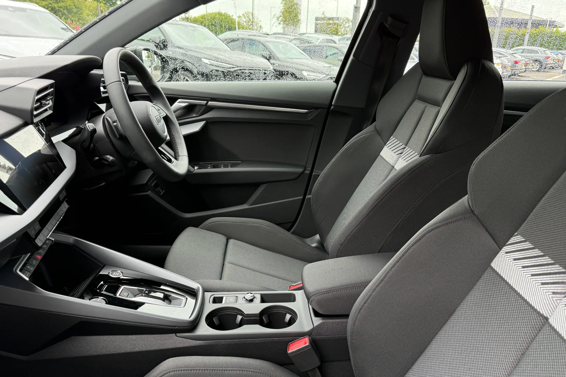 Audi A3 thumbnail image number 36