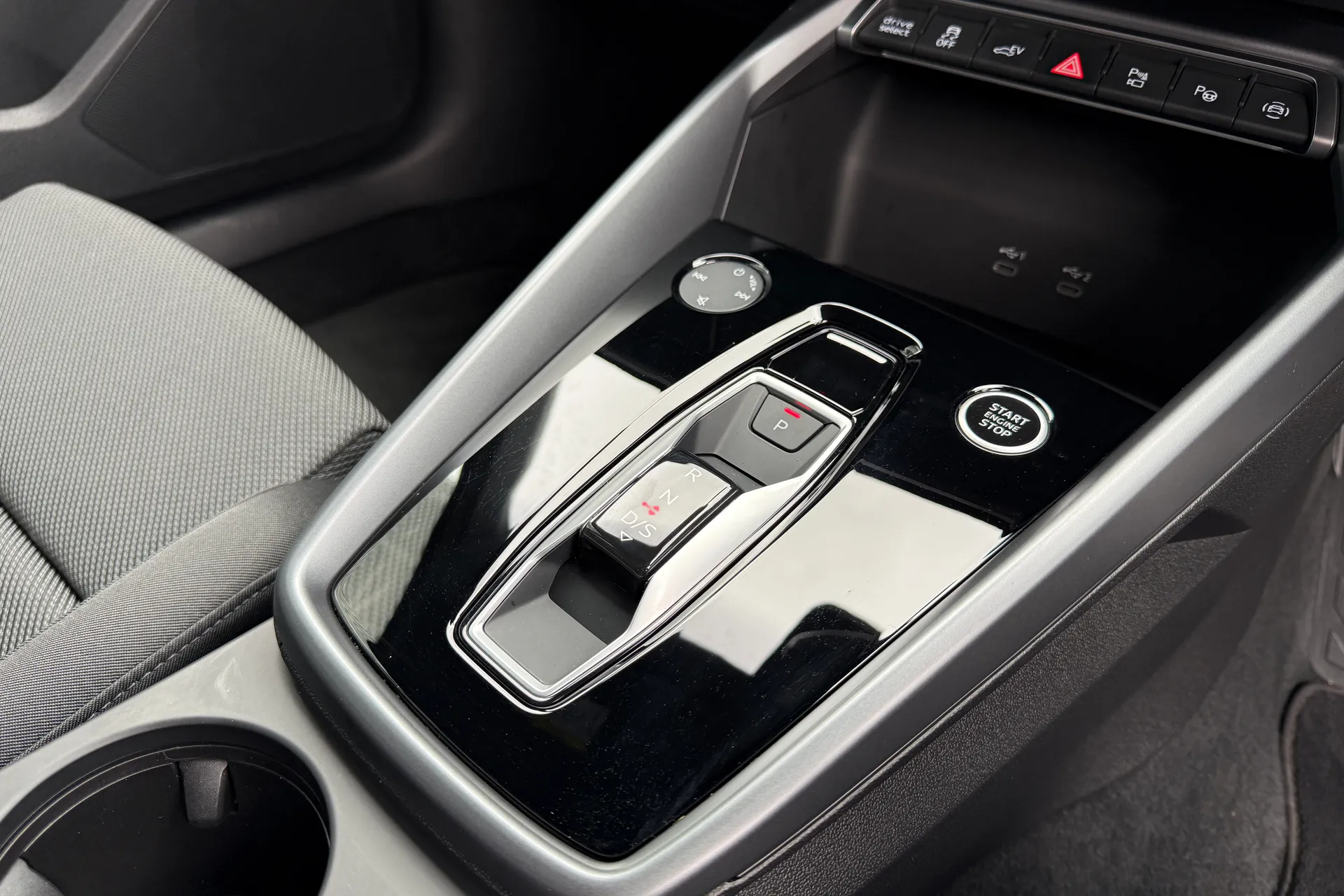 Audi A3 thumbnail image number 13