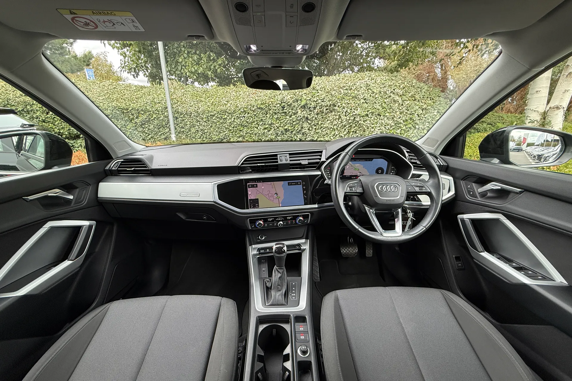 Audi Q3 thumbnail image number 5