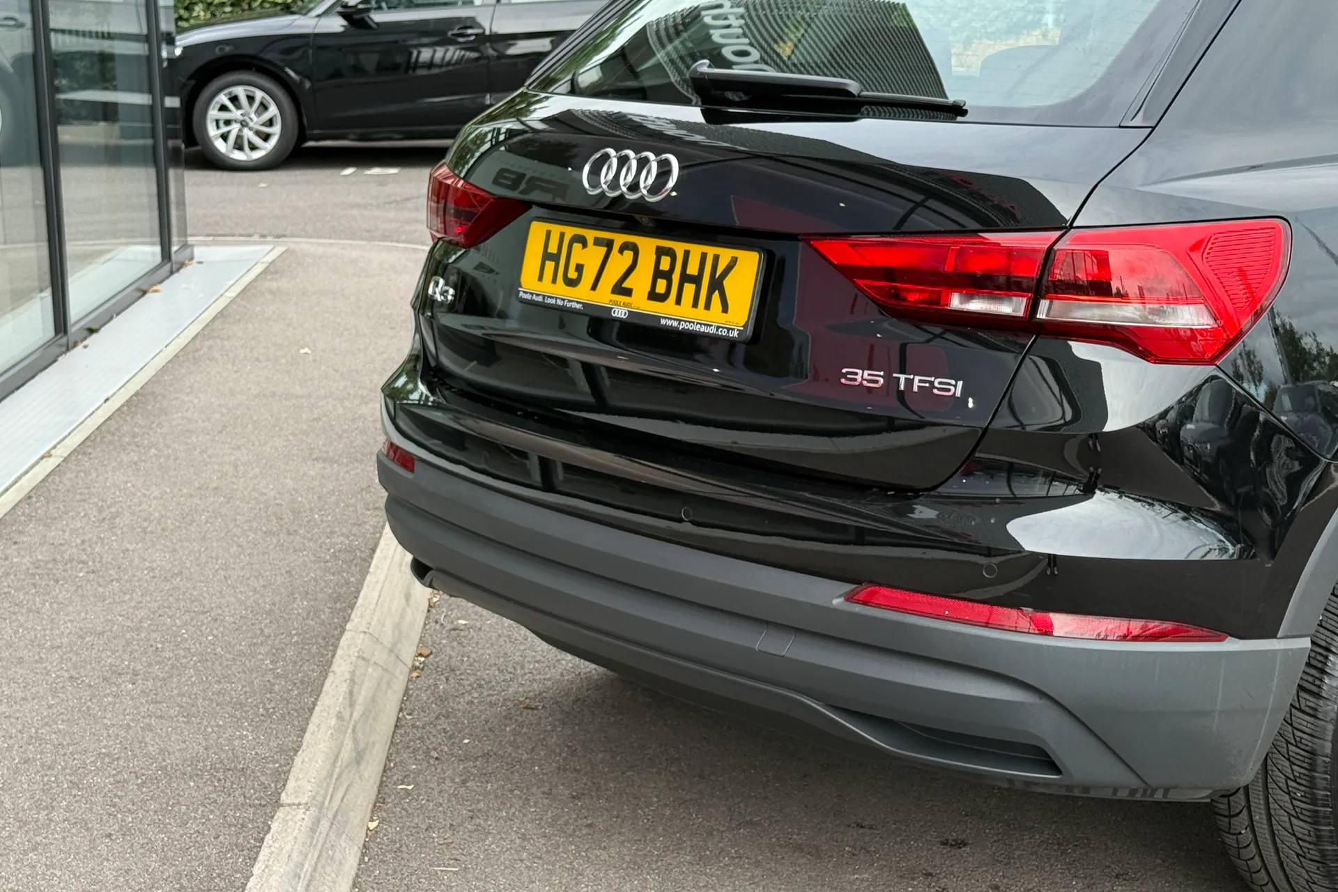 Audi Q3 thumbnail image number 27