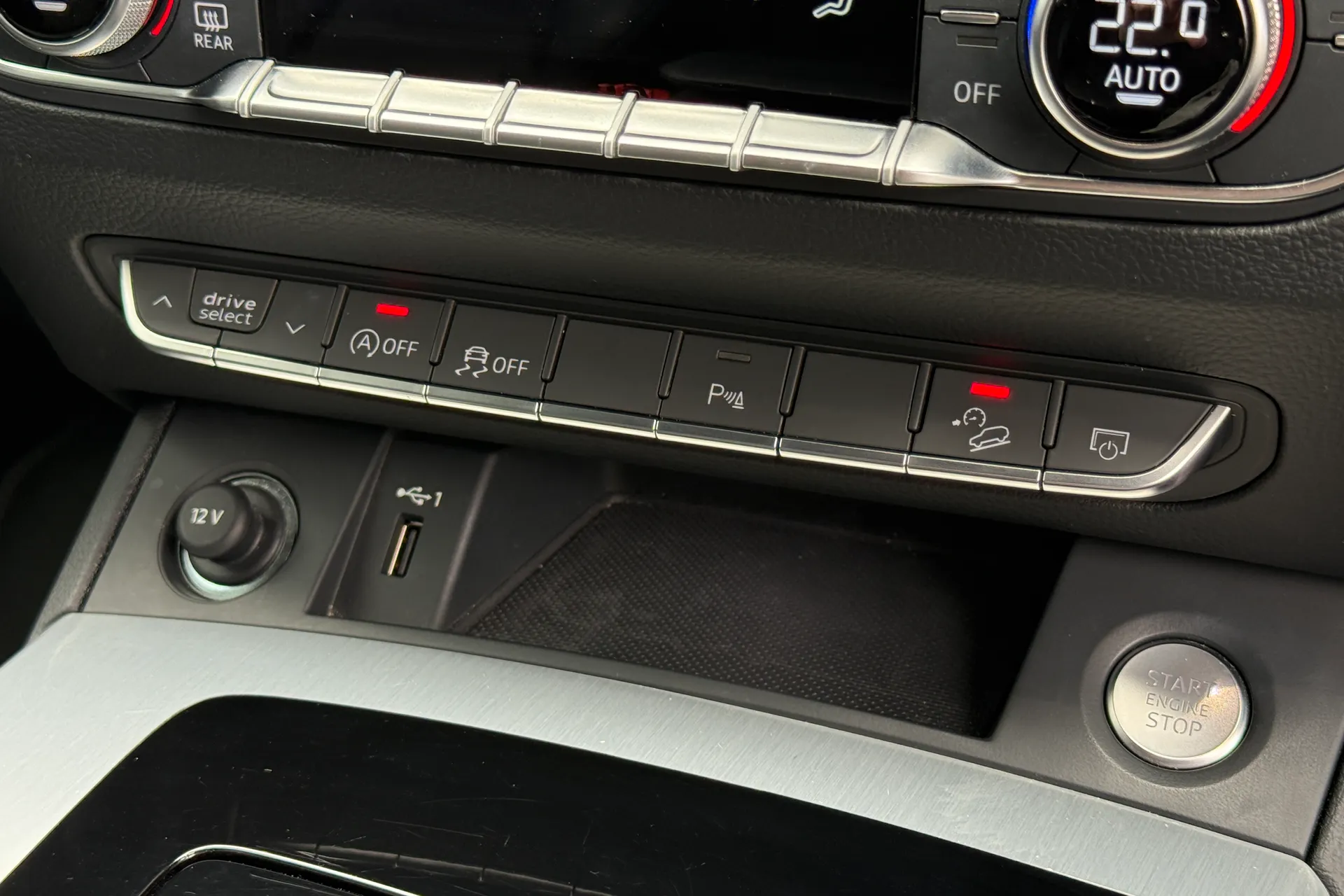 Audi Q5 thumbnail image number 20