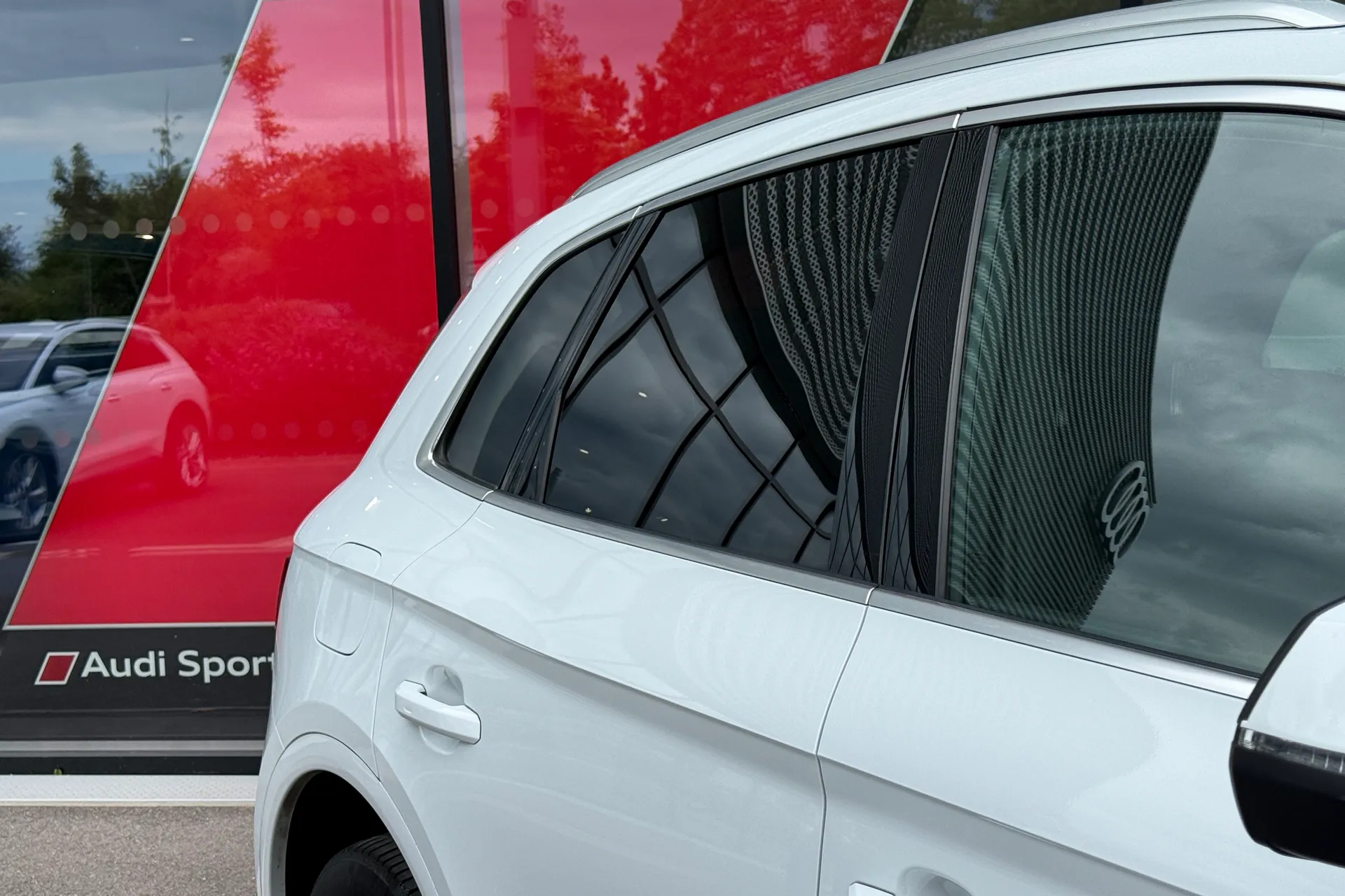 Audi Q5 thumbnail image number 25