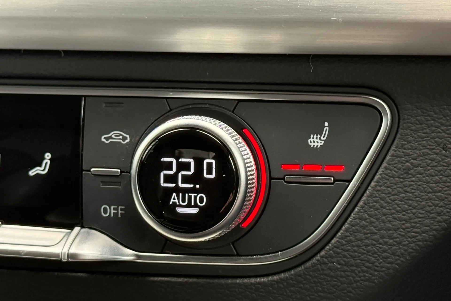 Audi Q5 thumbnail image number 17