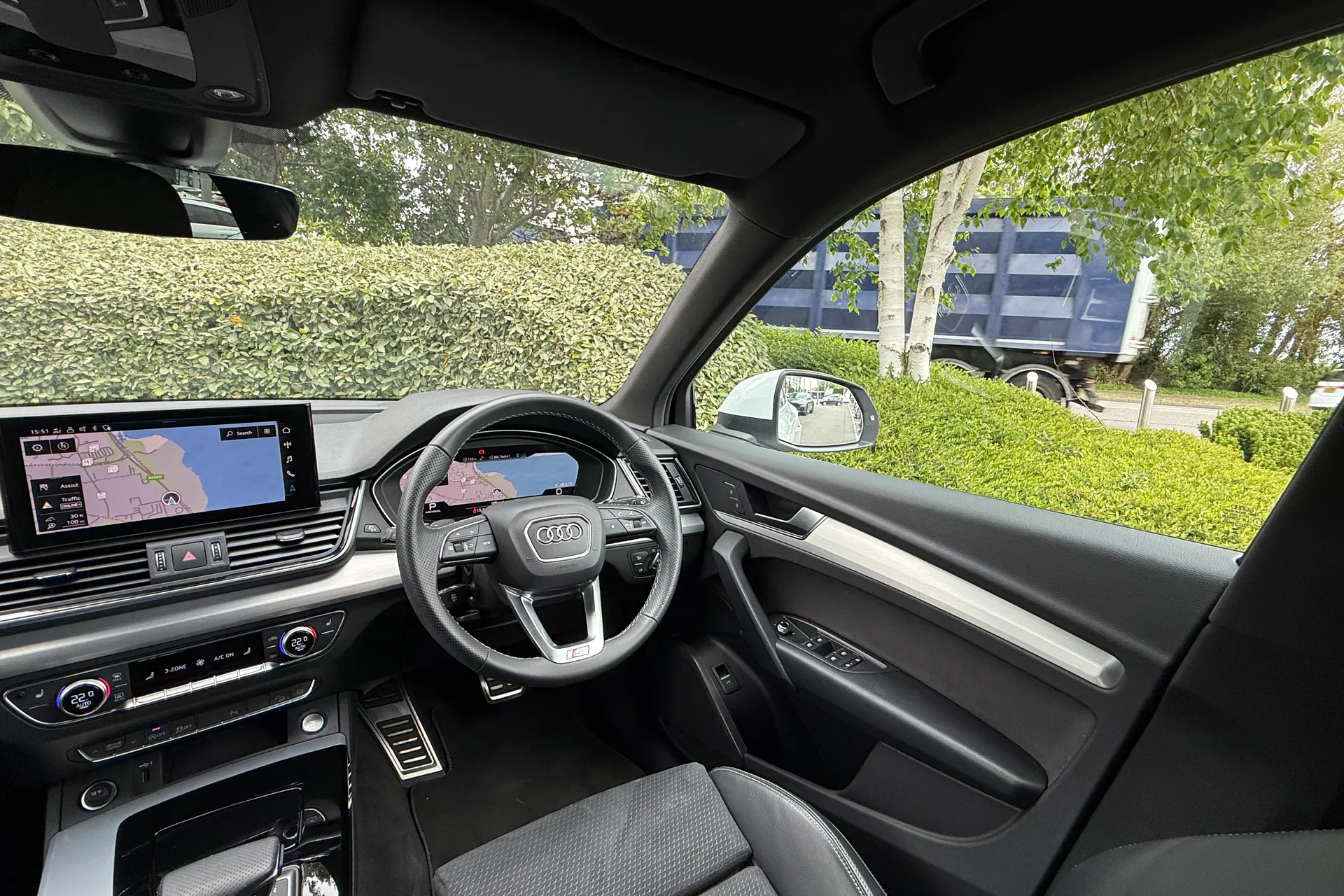 Audi Q5 thumbnail image number 50