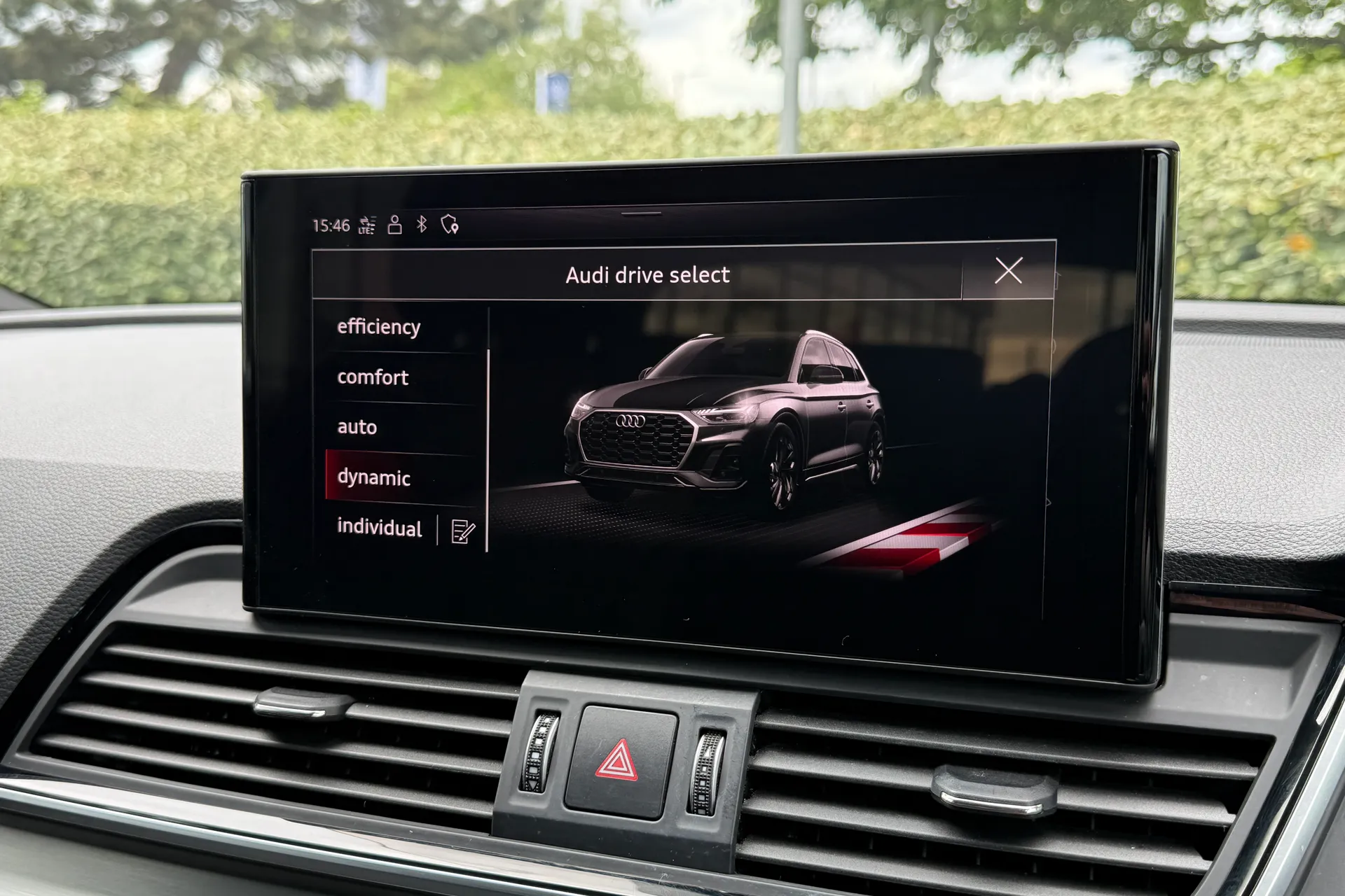 Audi Q5 thumbnail image number 24