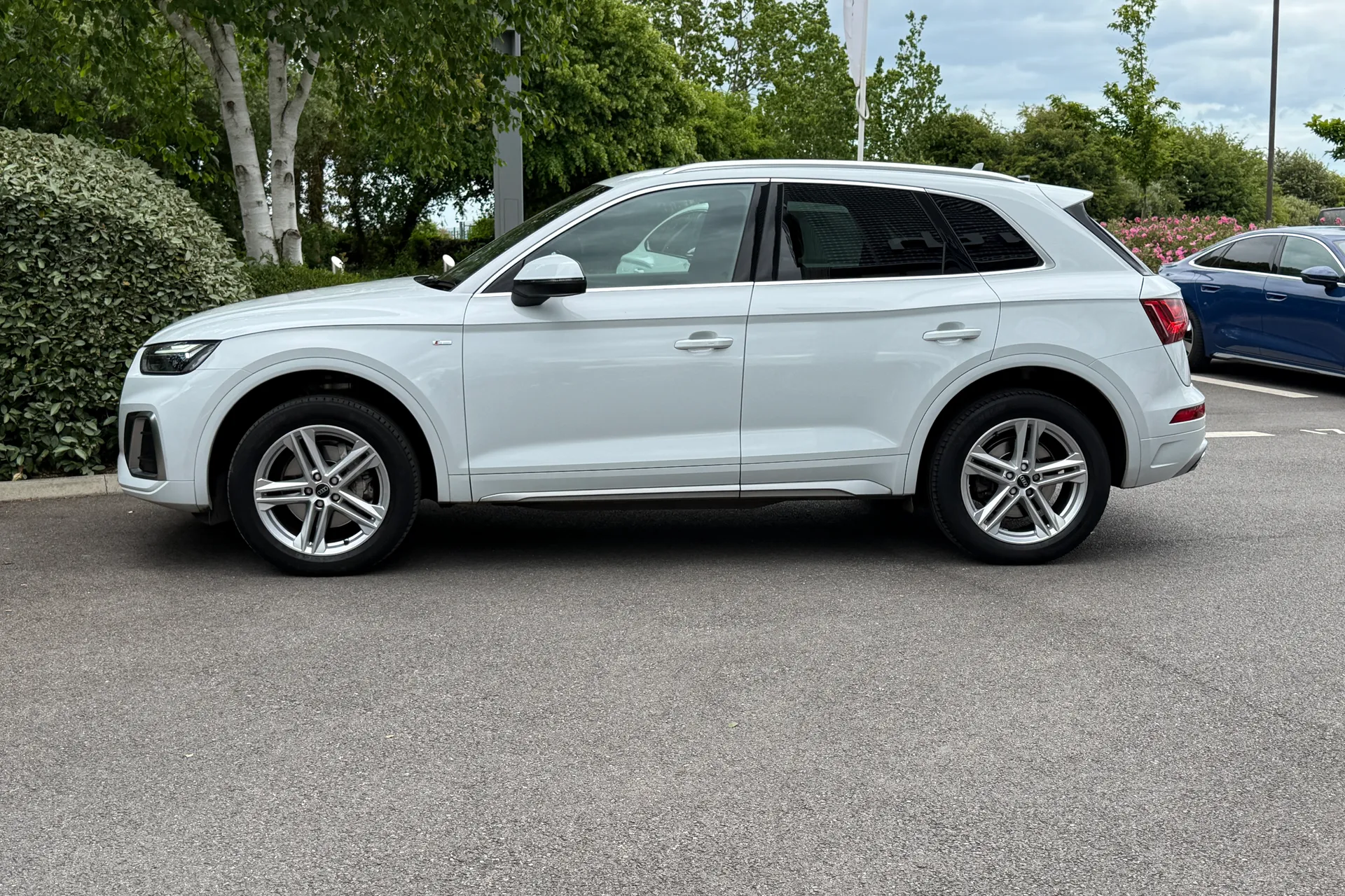 Audi Q5 thumbnail image number 16