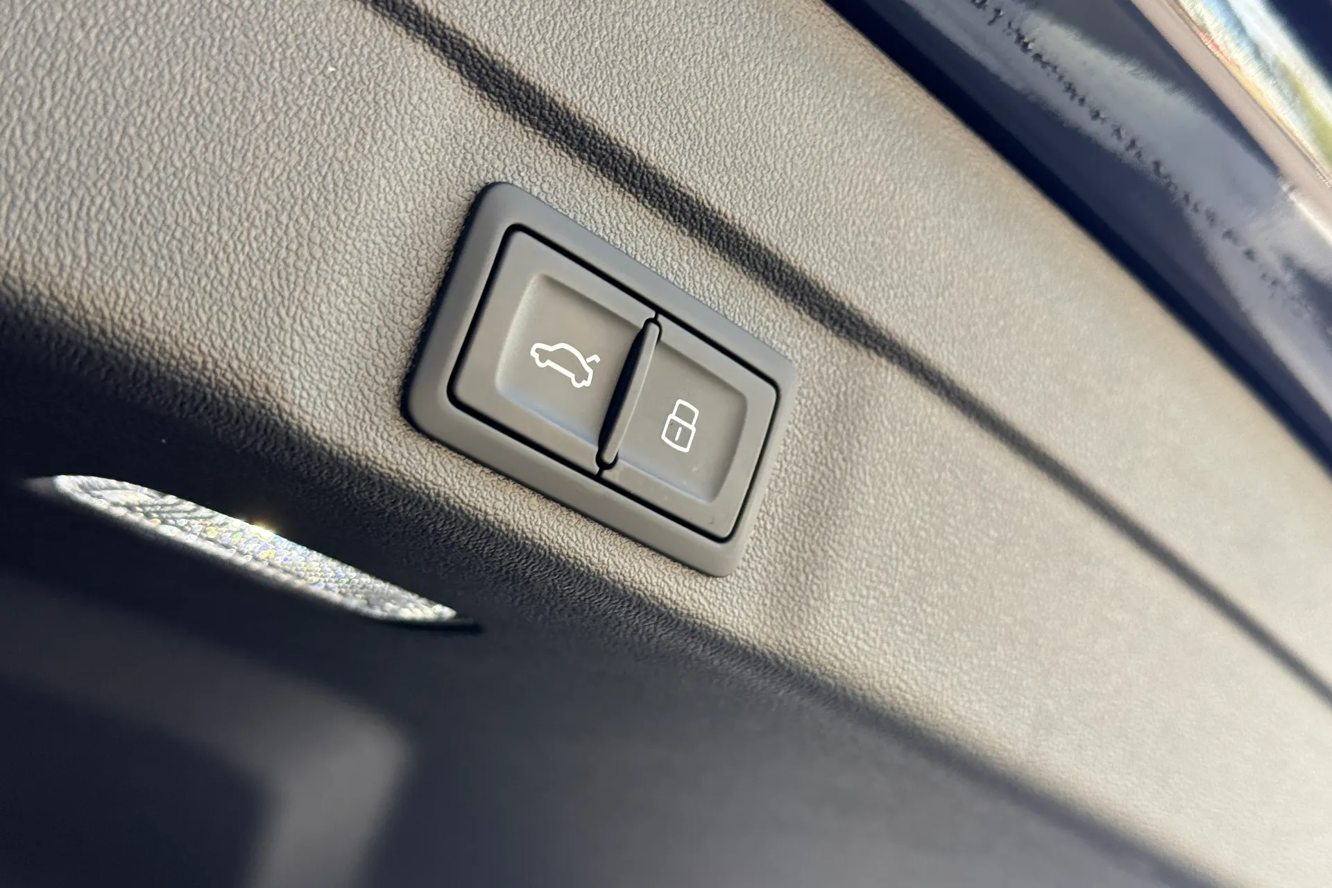 Audi A5 thumbnail image number 41