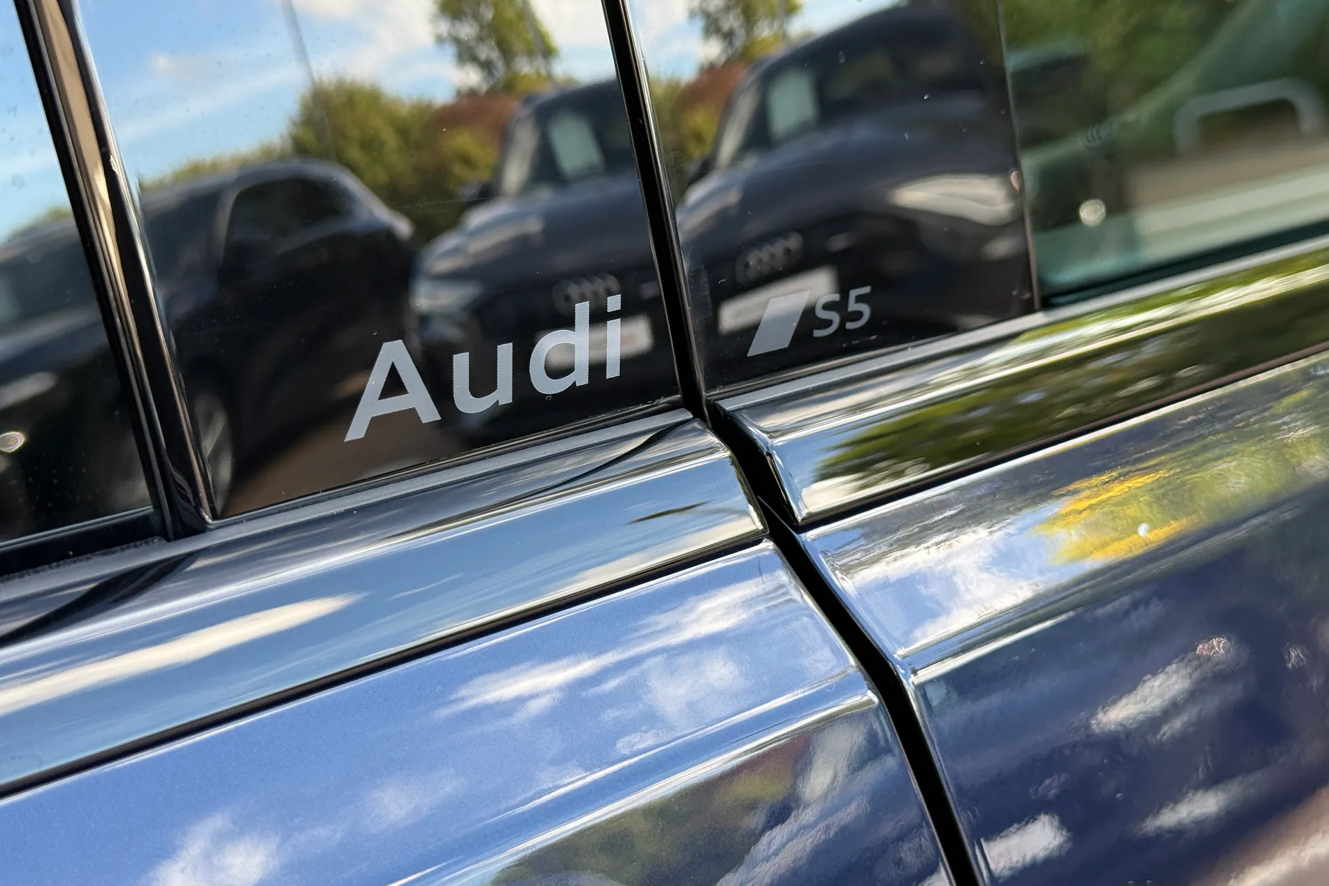 Audi A5 thumbnail image number 5